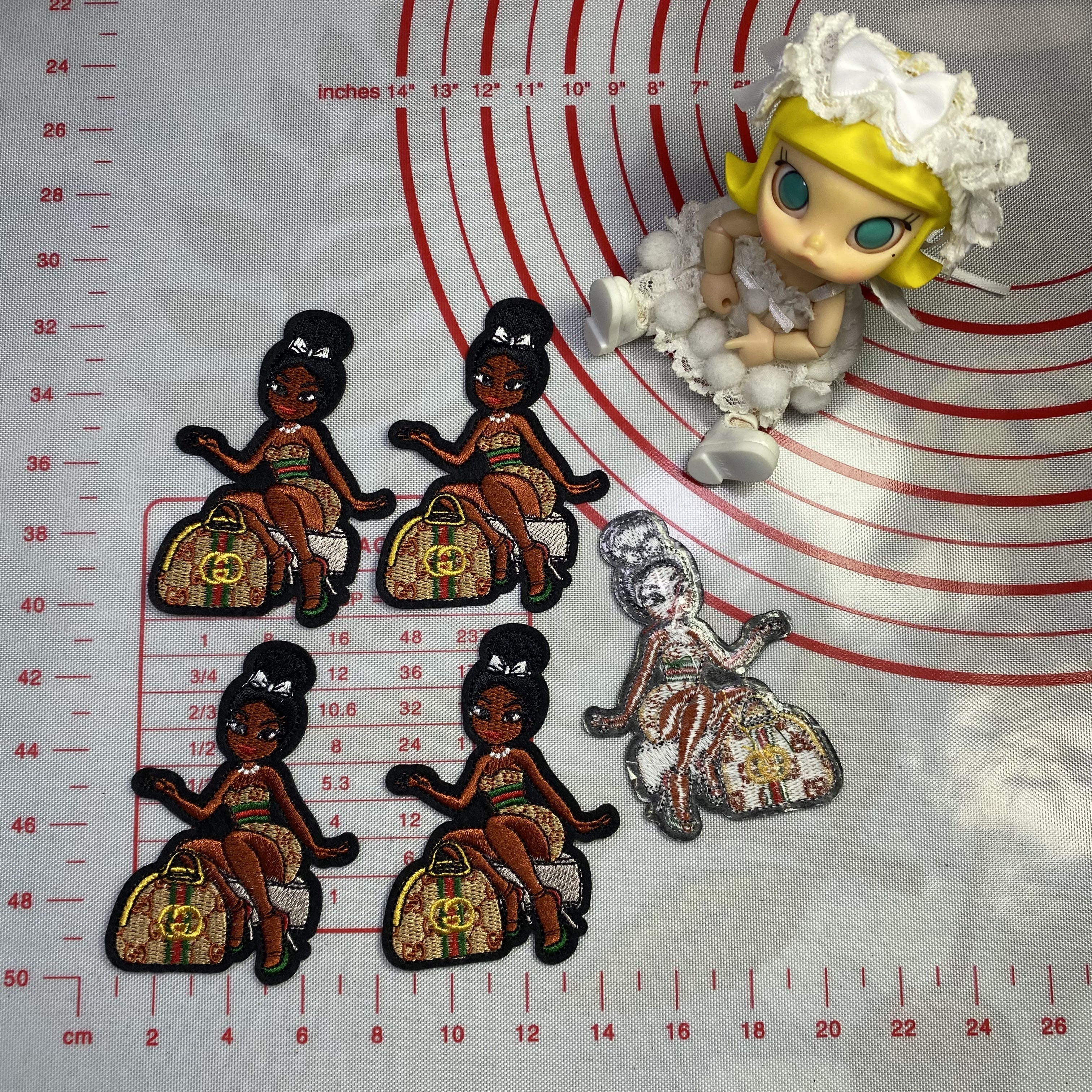 Medium (Iron-on) GG  Fashionable Patches