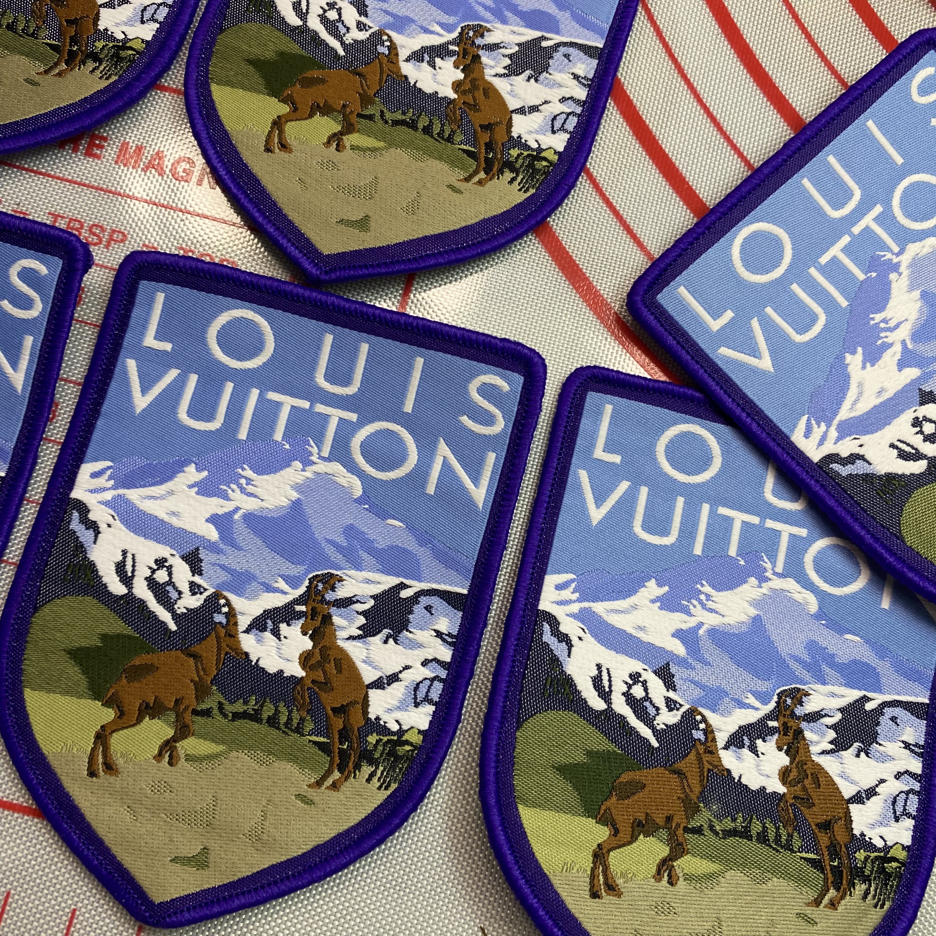 Medium/Small (Sewing) L square&Medal leather Patches