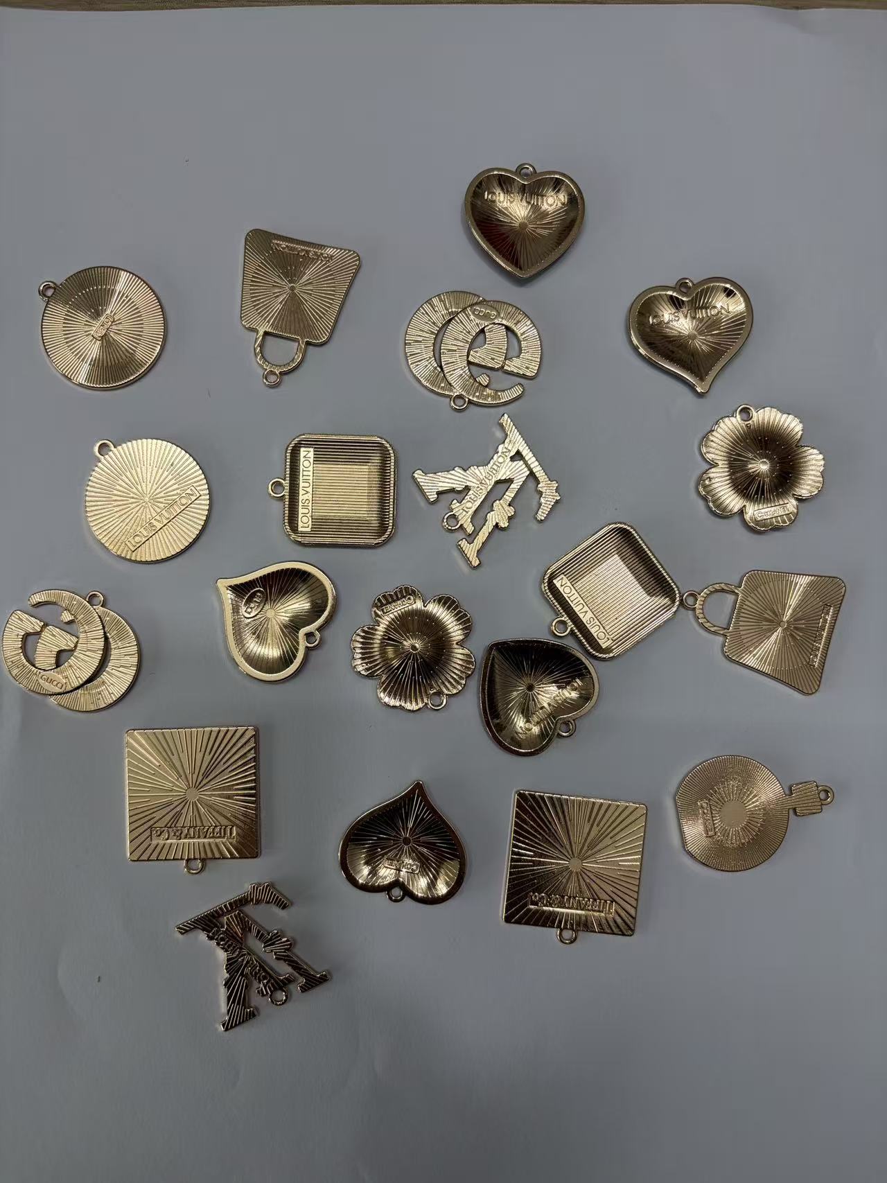 Random Mixed Designer Brand Charms/20Pcs Set