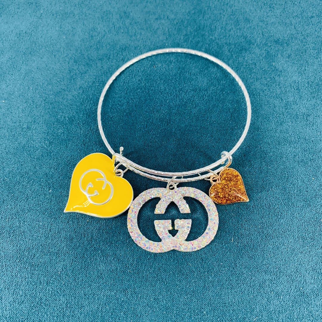 10:Designer Silver Metal Bracelet