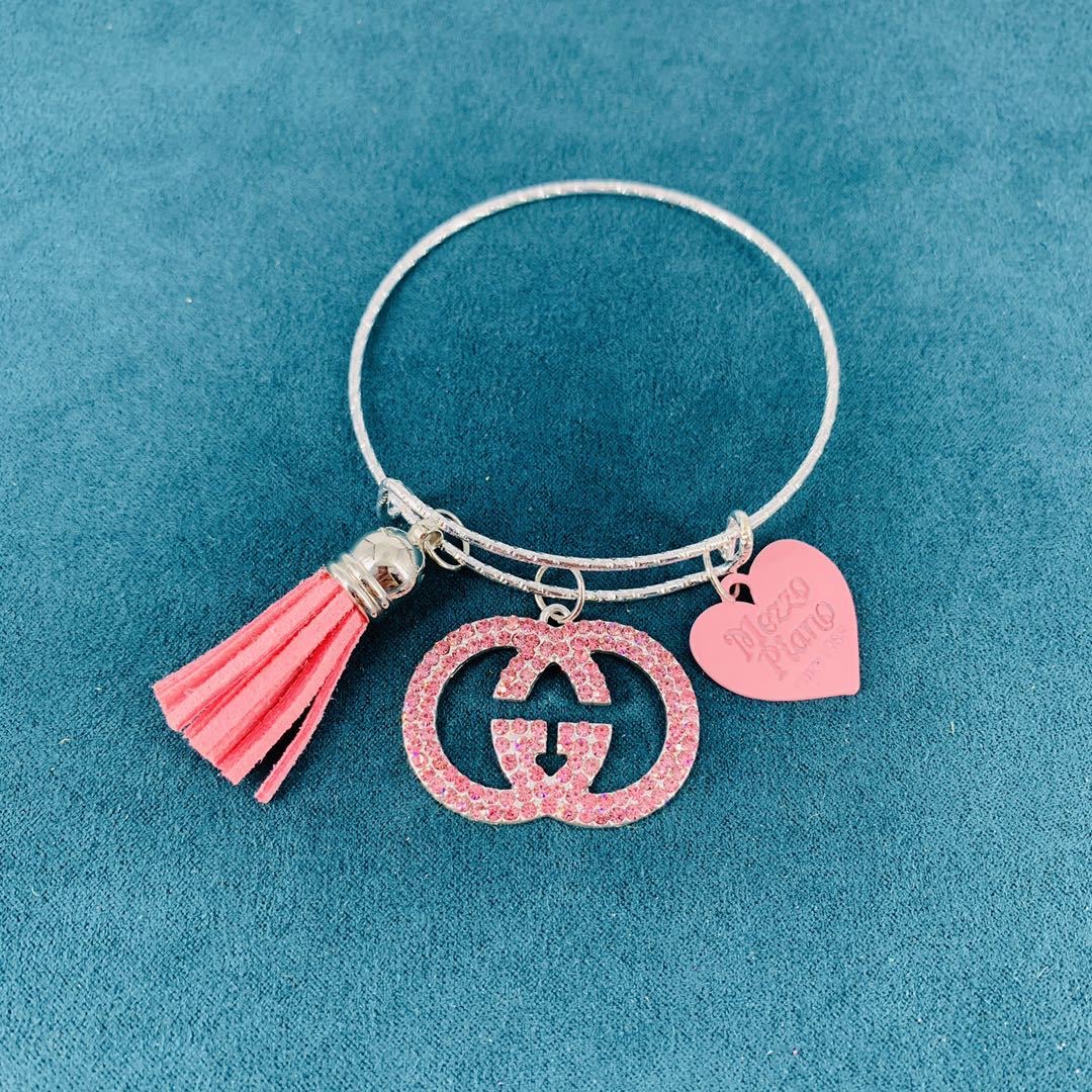 10:Designer Silver Metal Bracelet
