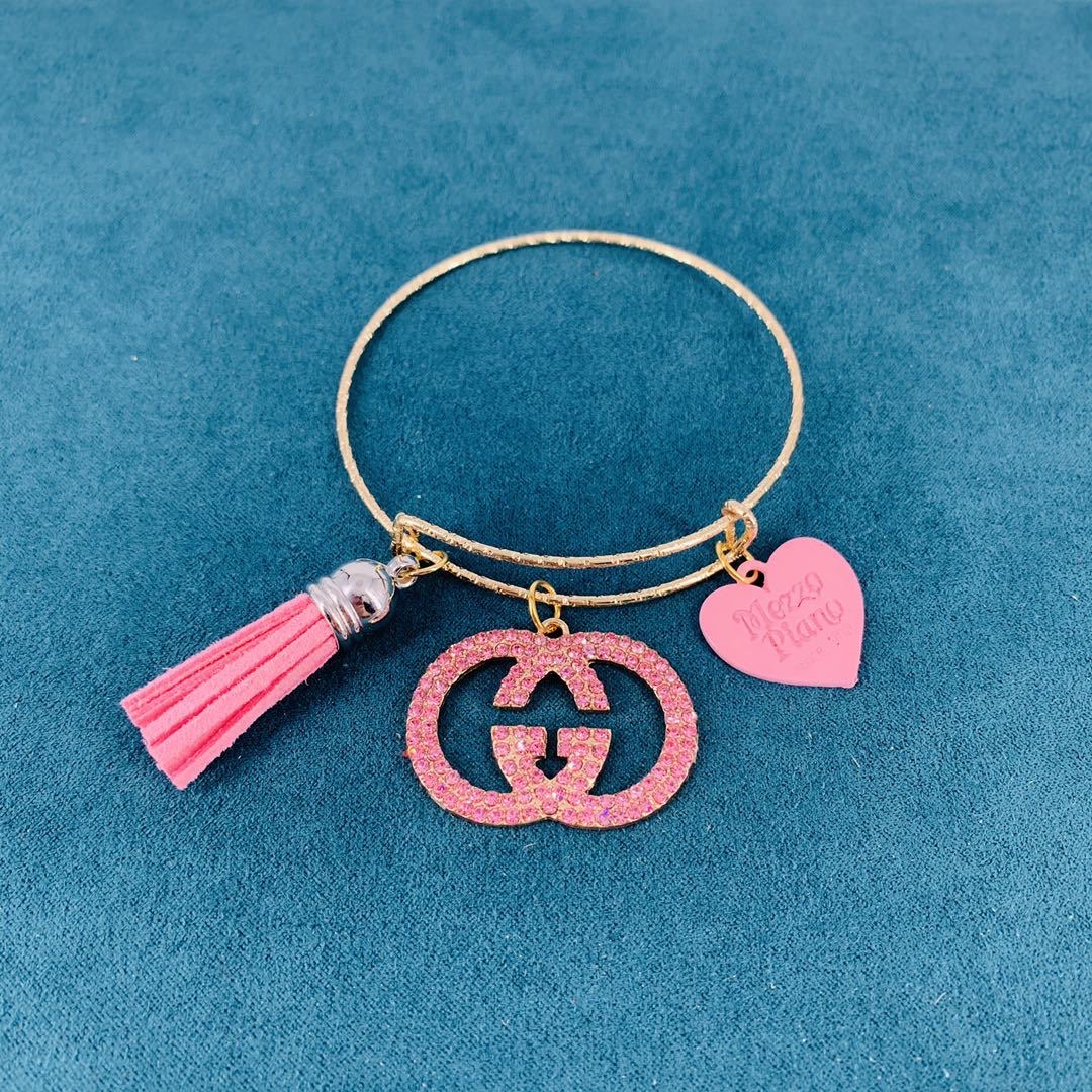 11:Designer Rose Gold Metal Bracelet