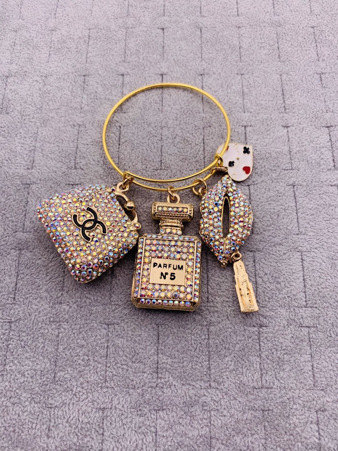 13:Designer  Metal Bracelet