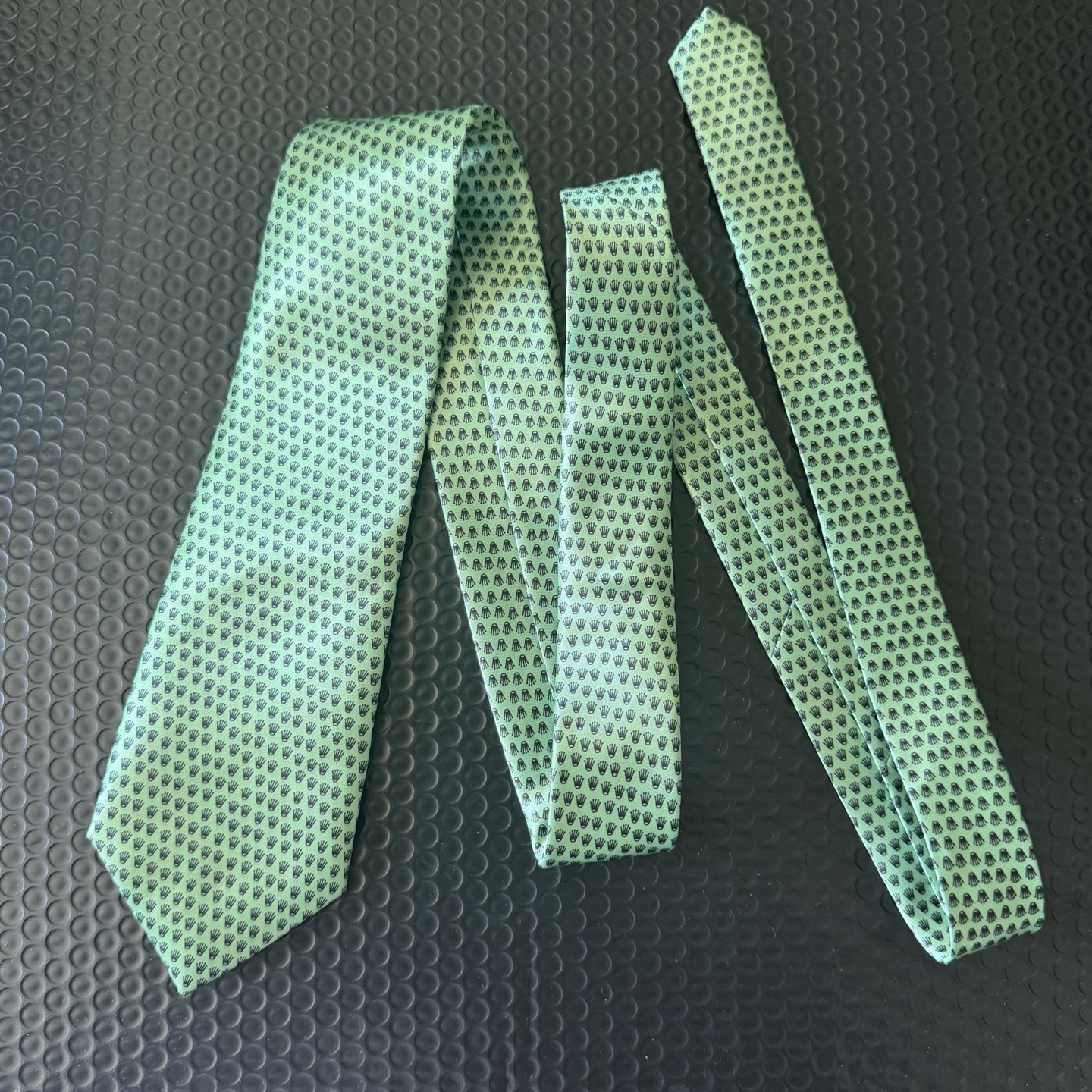 1:Long size Tie mix logo