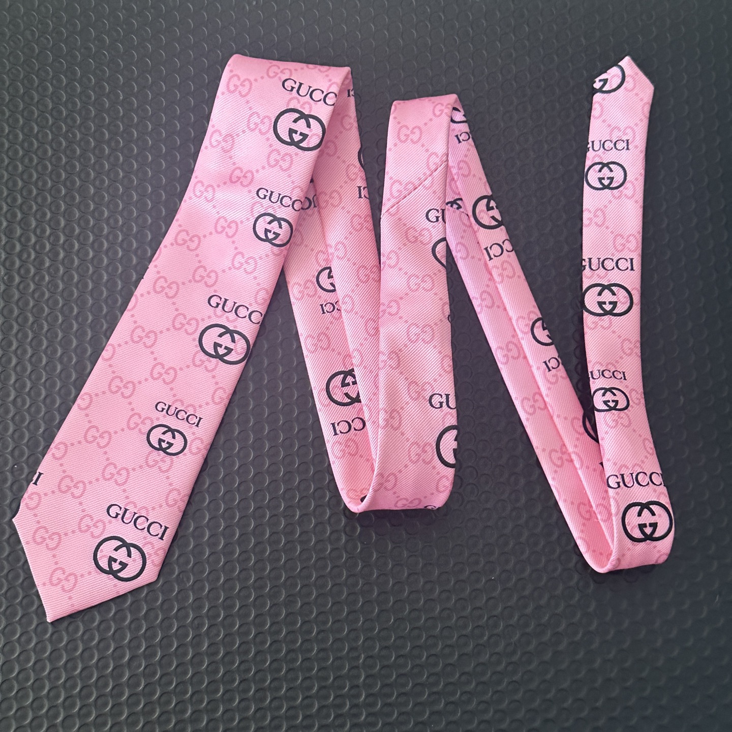 2:Long size Tie mix logo