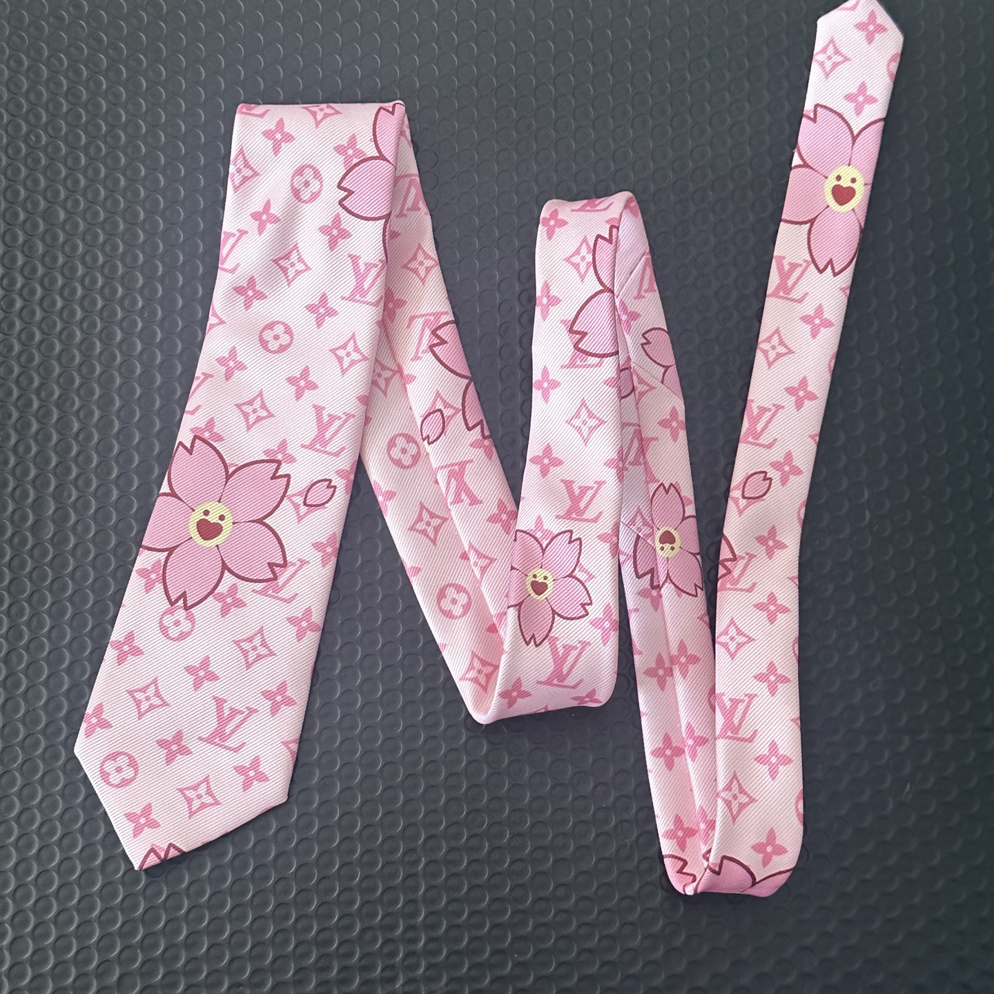 3:Long size Tie mix logo