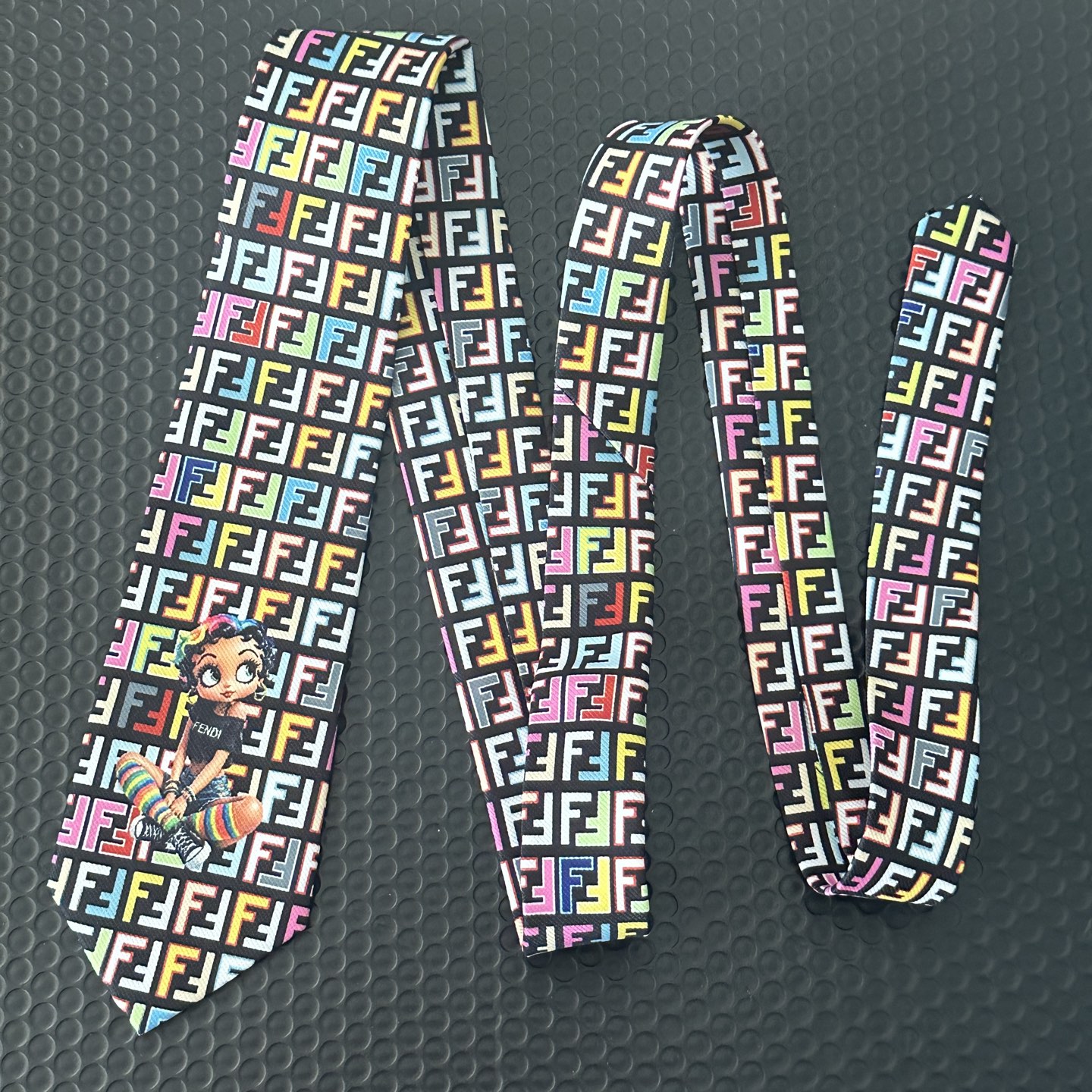 3:Long size Tie mix logo
