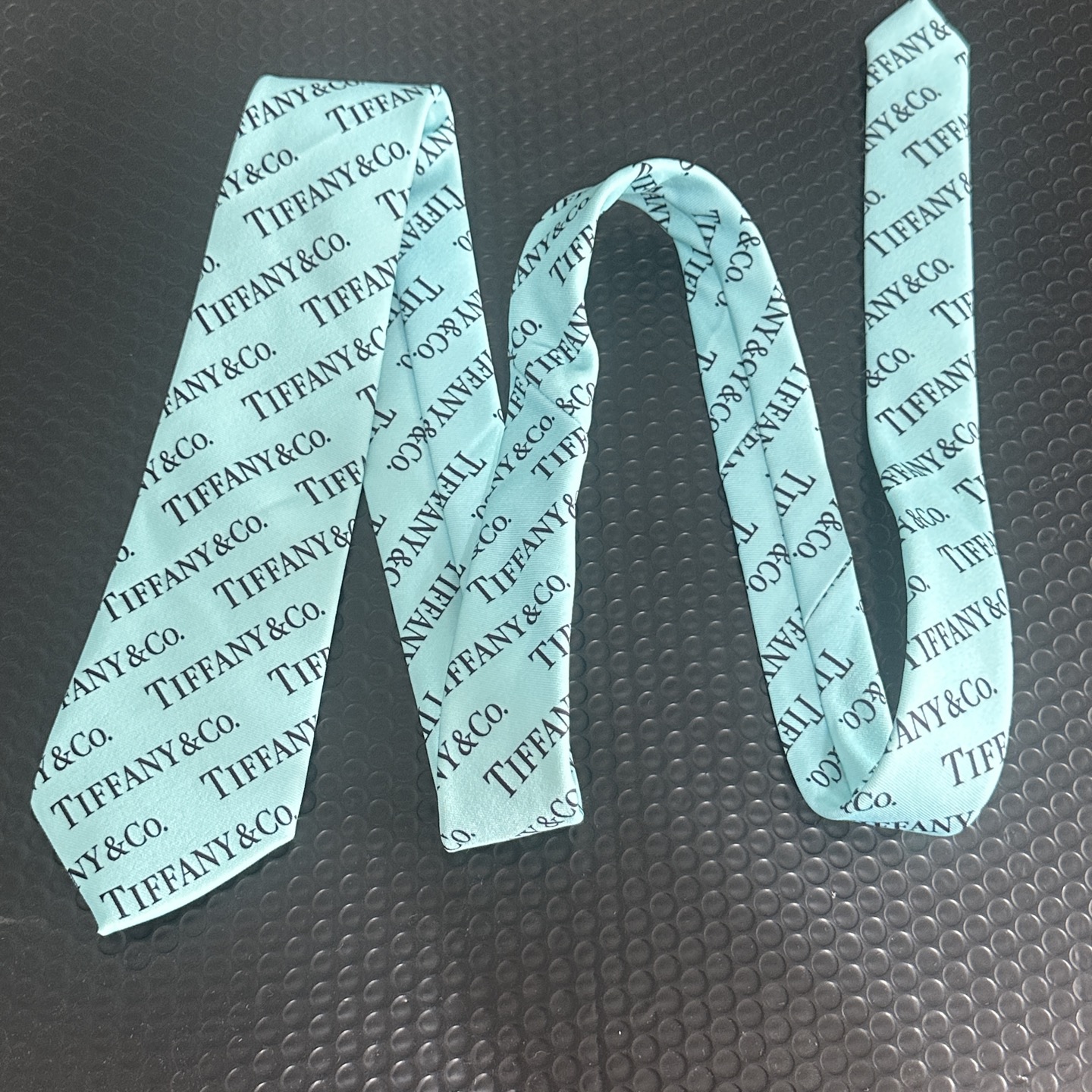 4:Long size Tie mix logo