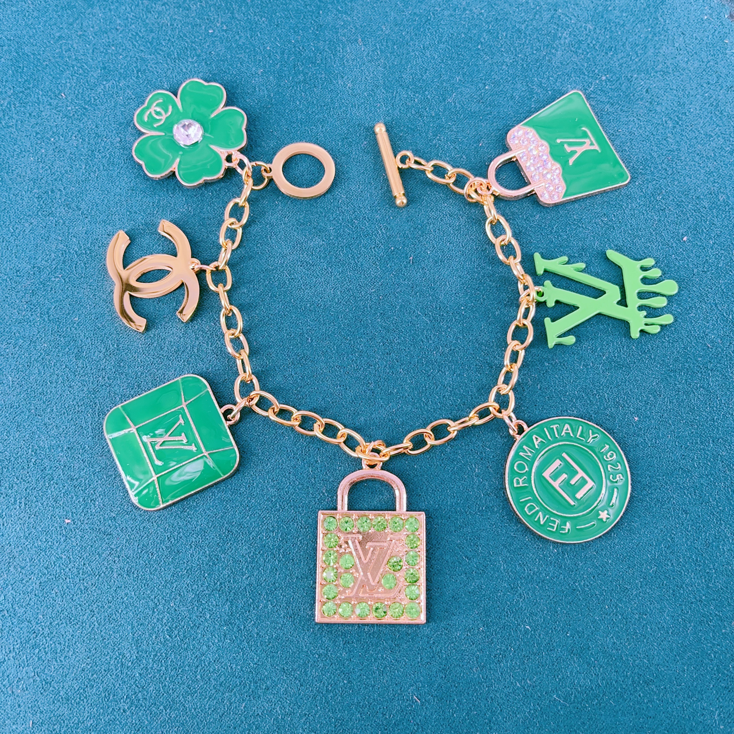 9:Designer Gold Metal Bracelet