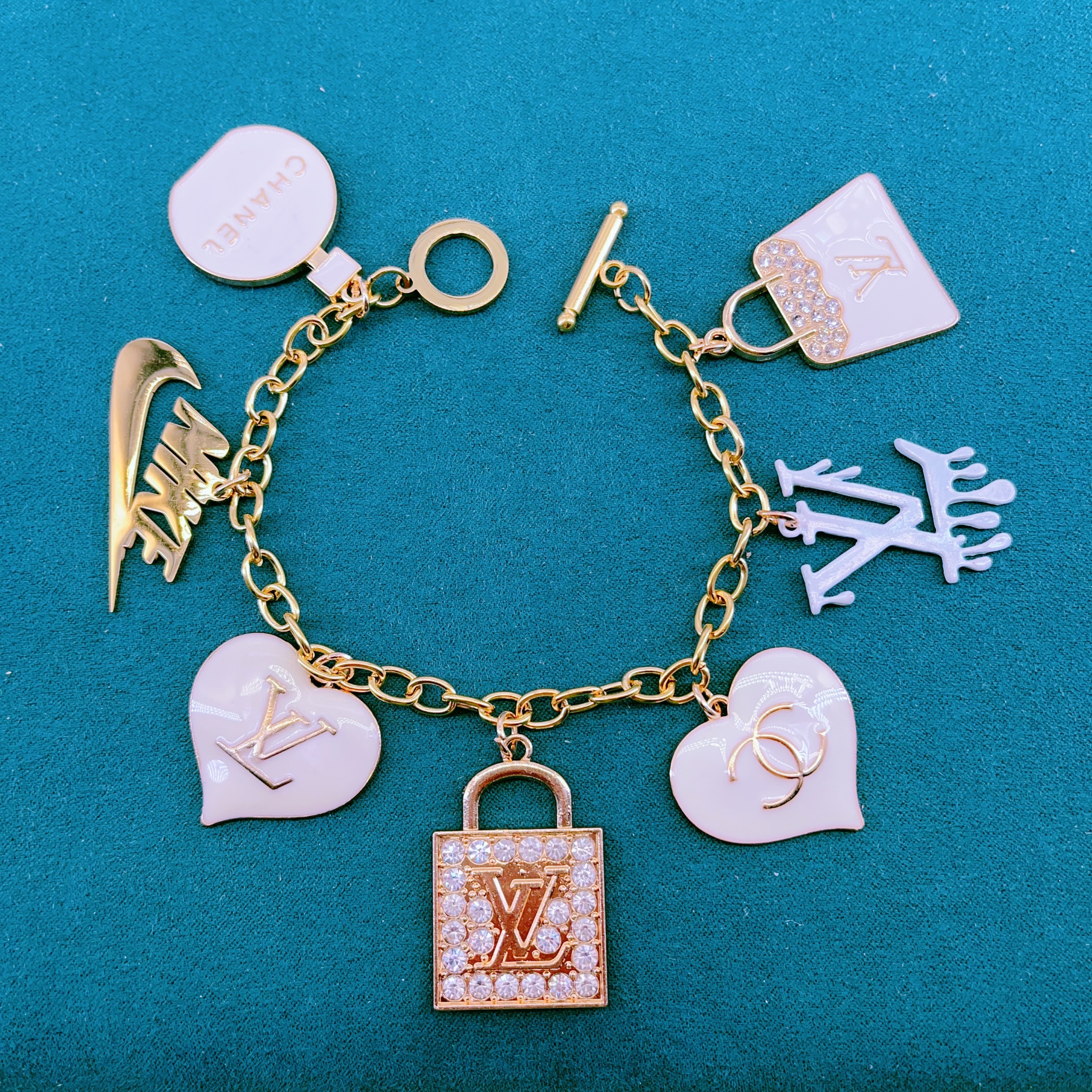 9:Designer Gold Metal Bracelet