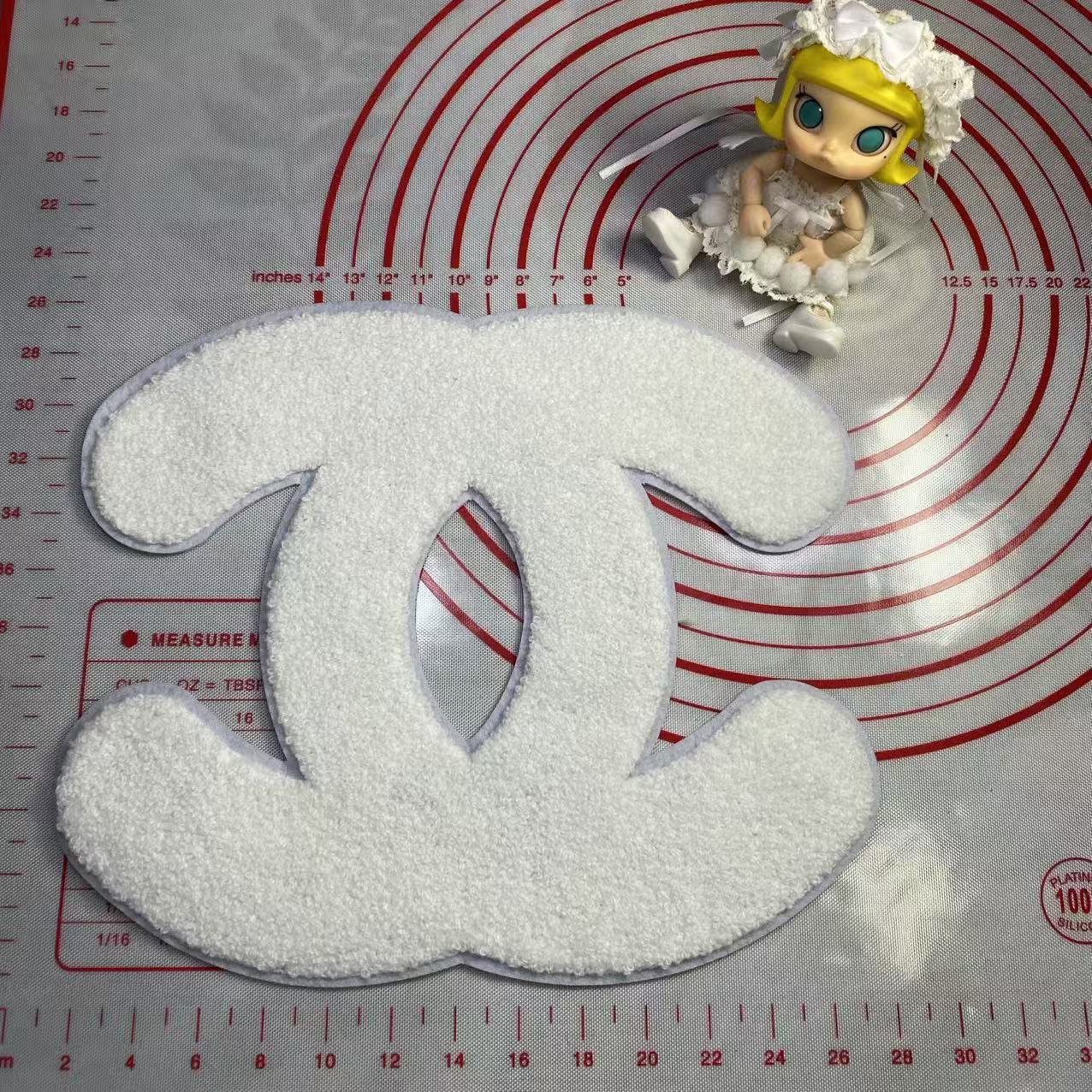 Large/small (Sewing) CC Round Medal Letter Cloth Patches 