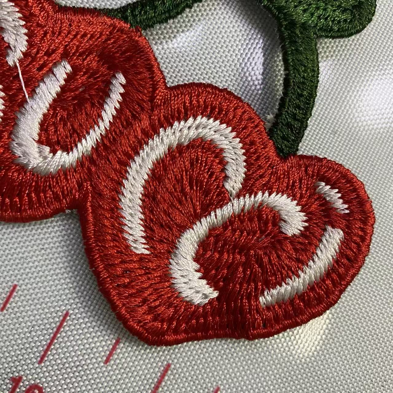 Medium ((Sewing) GG Cartoon dragon Patches