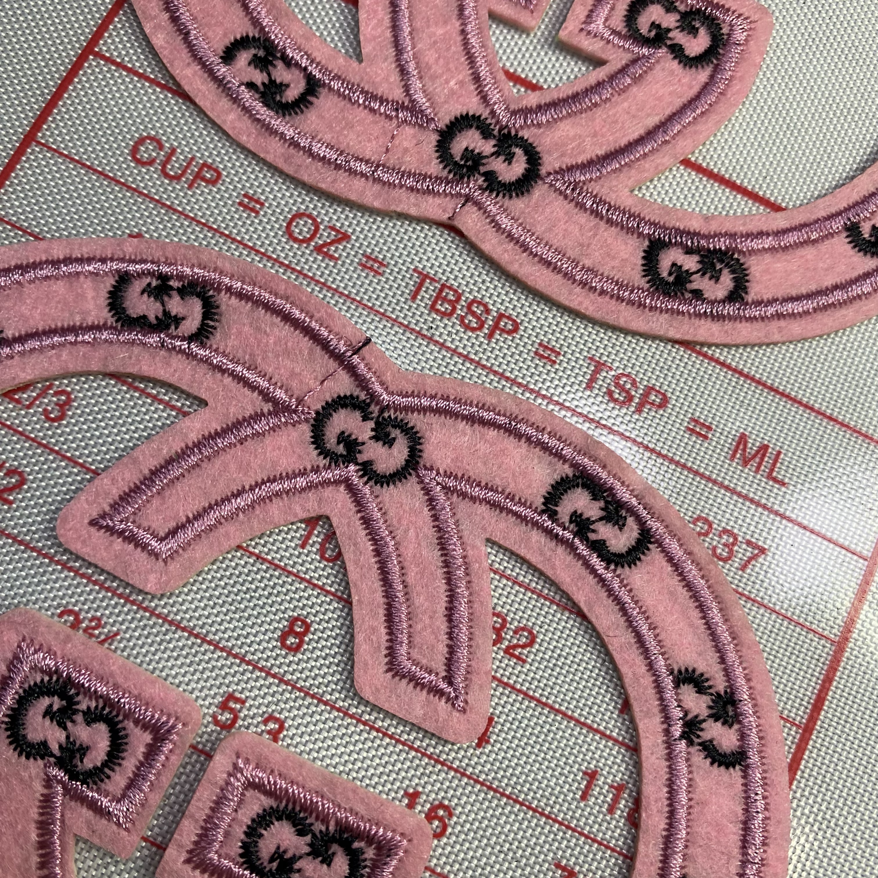 Large / medium (sewing) GG mixed cloth Patches