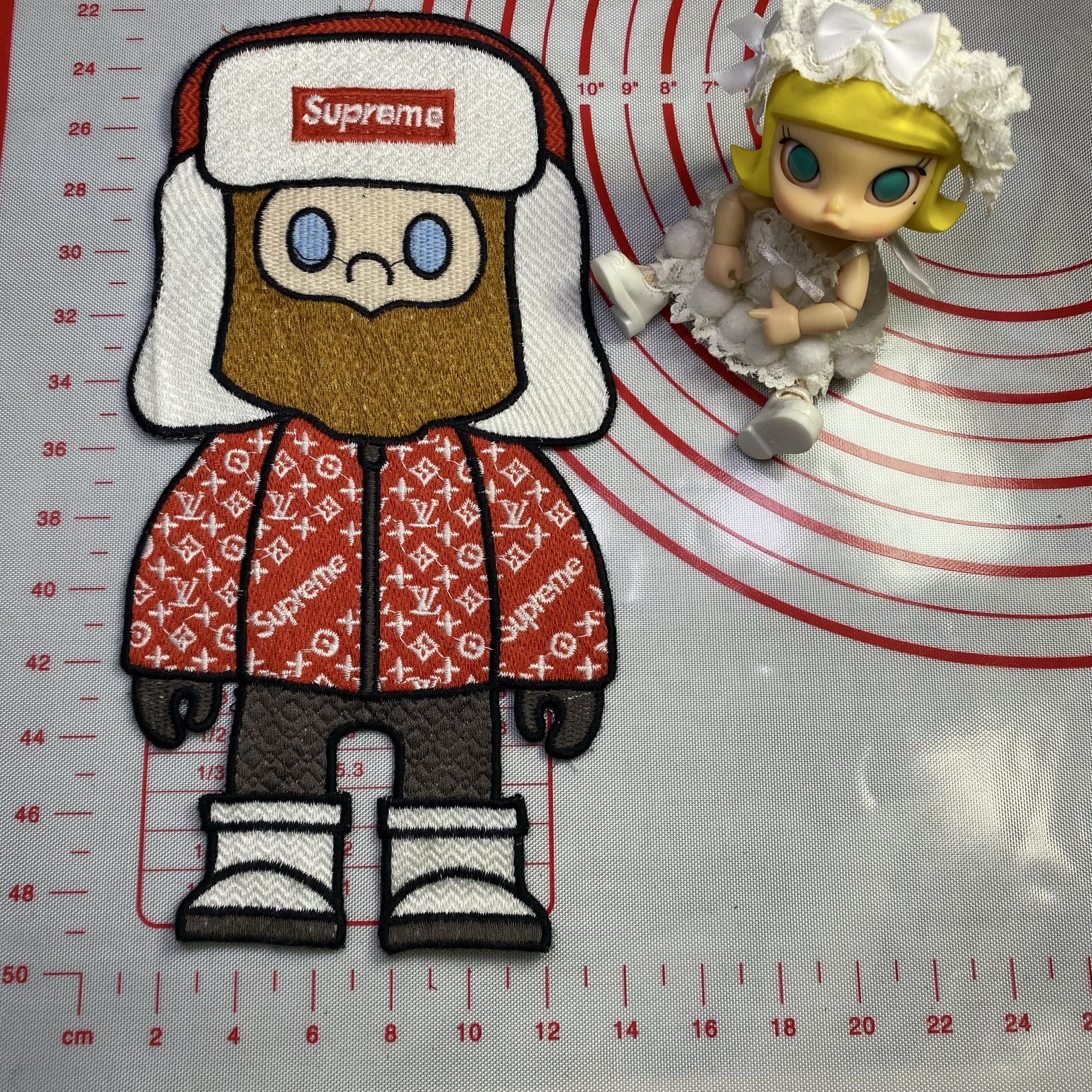 Large (sewing) L orphan product can't be replenished different styles Patches