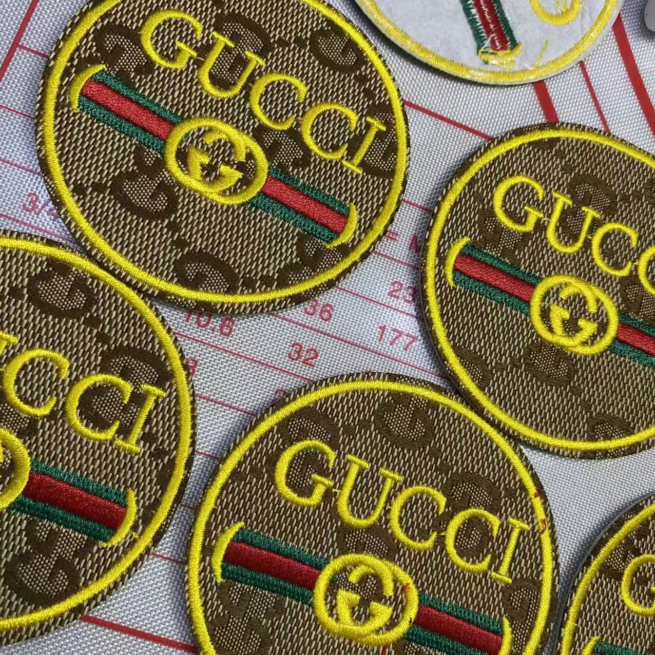 Medium(Iron-on) GG Square round shape Patches