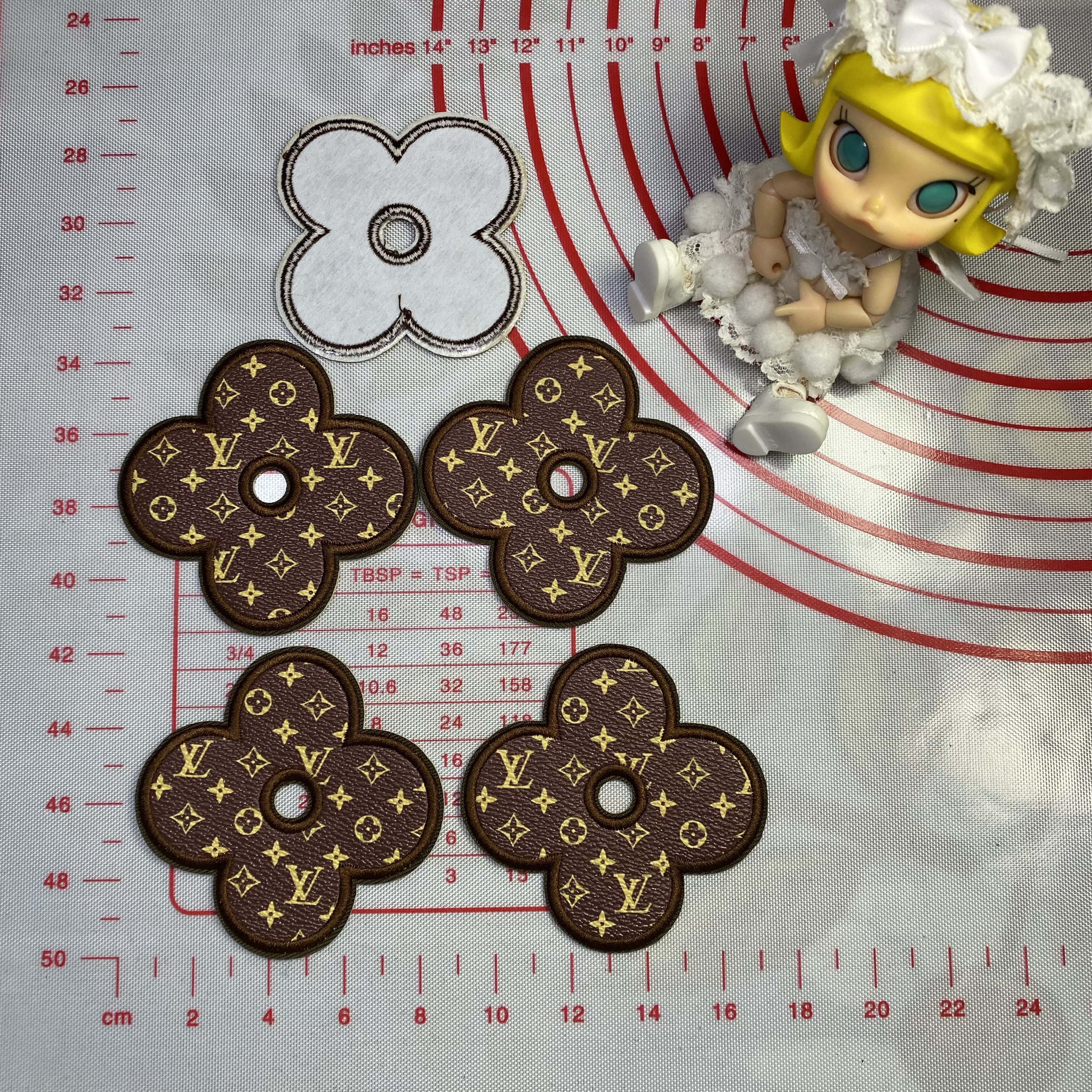 Artificial leather letter series(L)