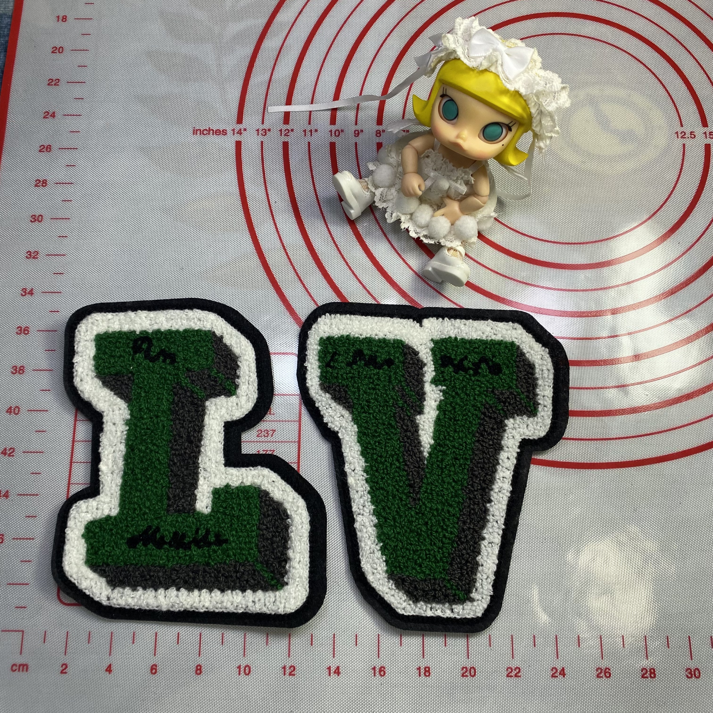 Large/Medium (Sewing) L towel embroidery Letters Patches