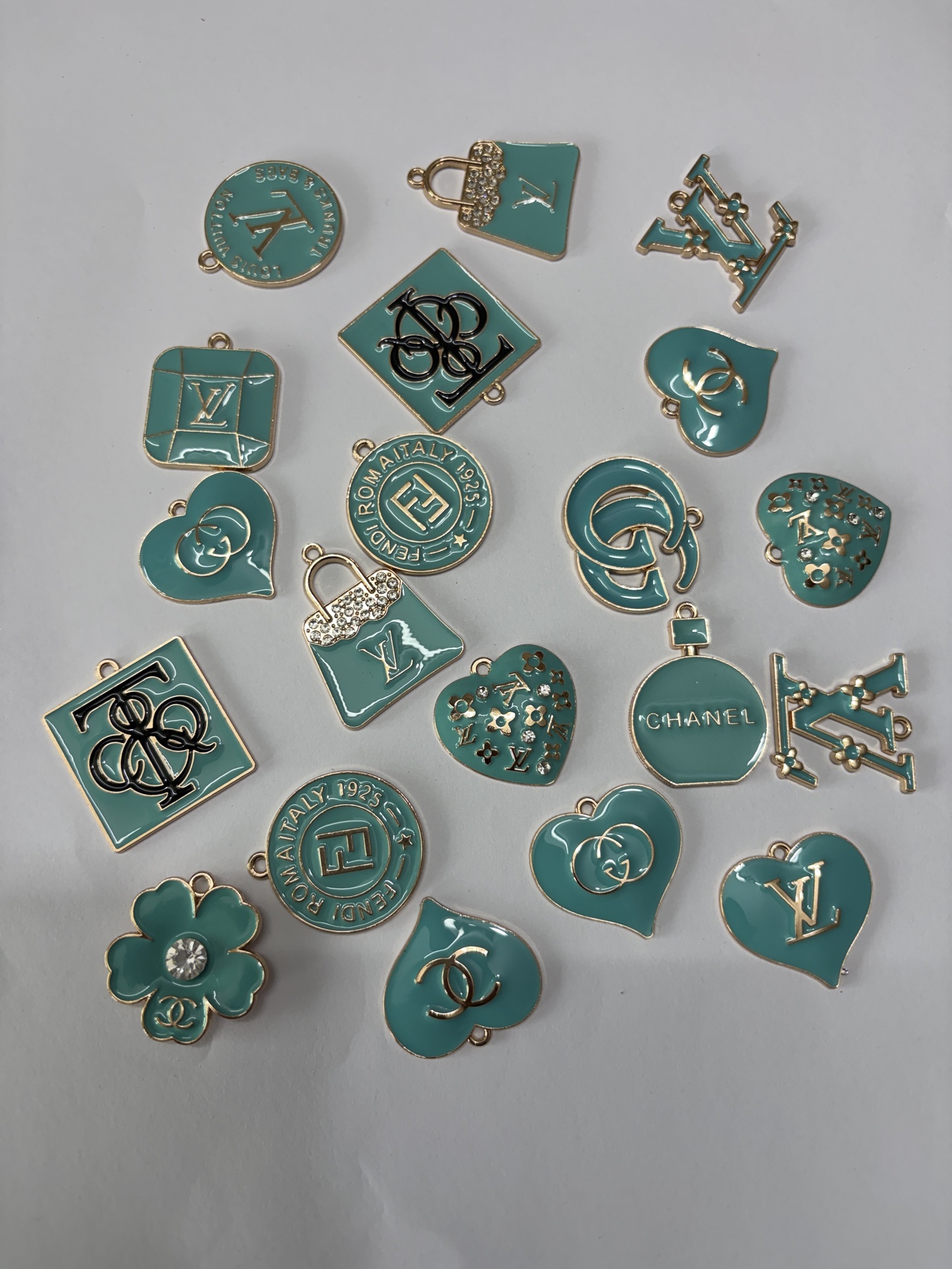 Random Mixed Designer Brand Charms/20Pcs Set