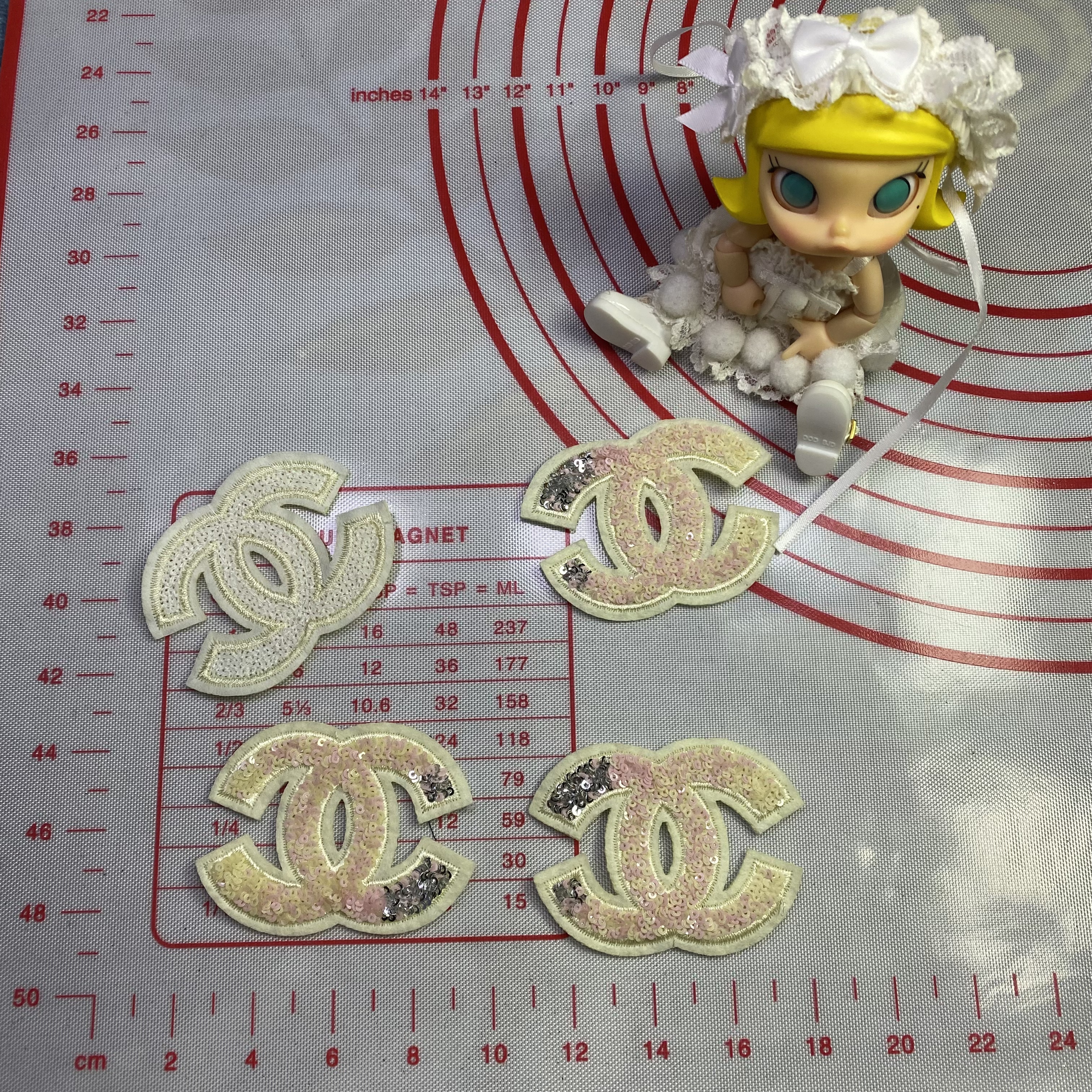 Small (Sewing) CC Sequin flowers Patches 