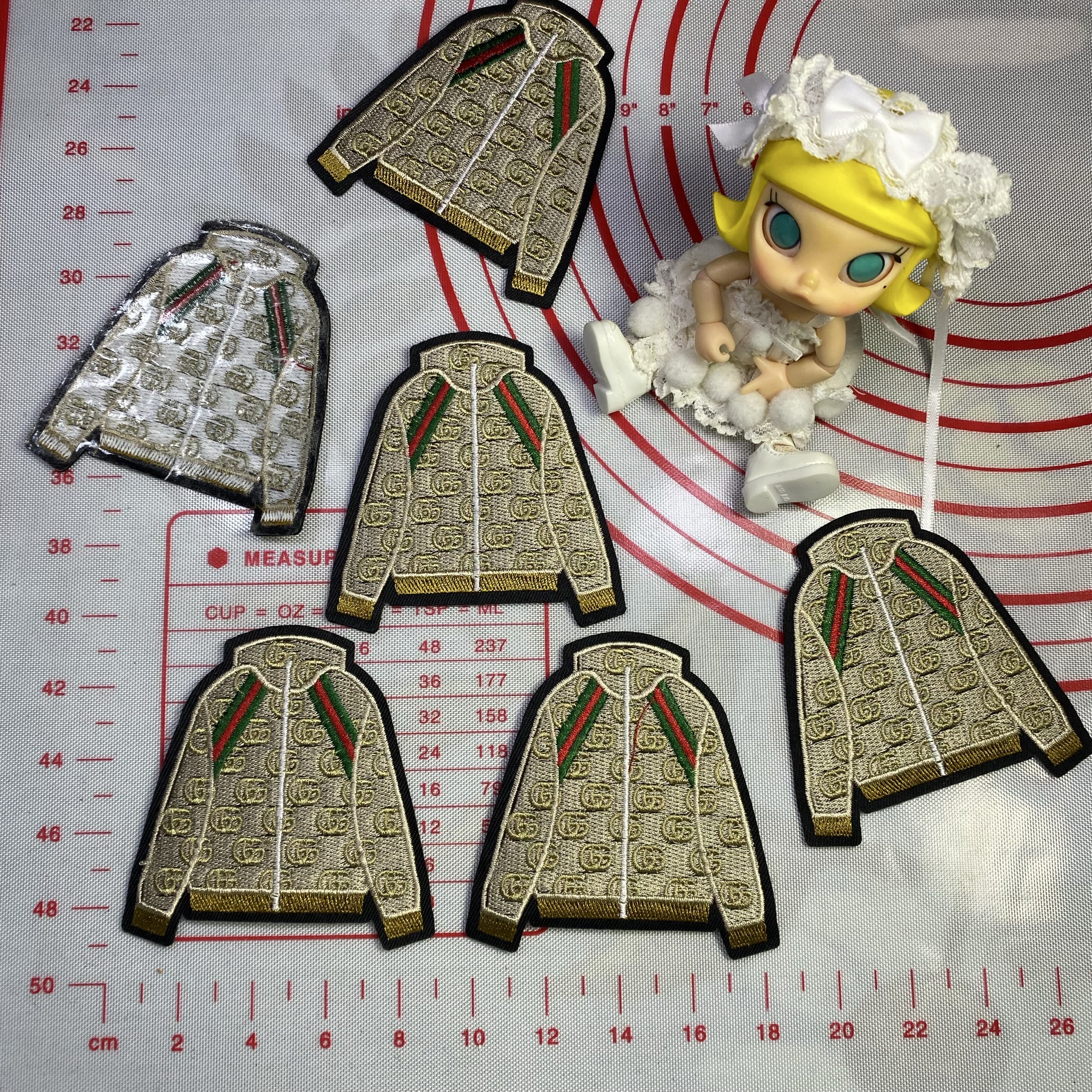 Medium (Iron-on) GG  Fashionable Patches