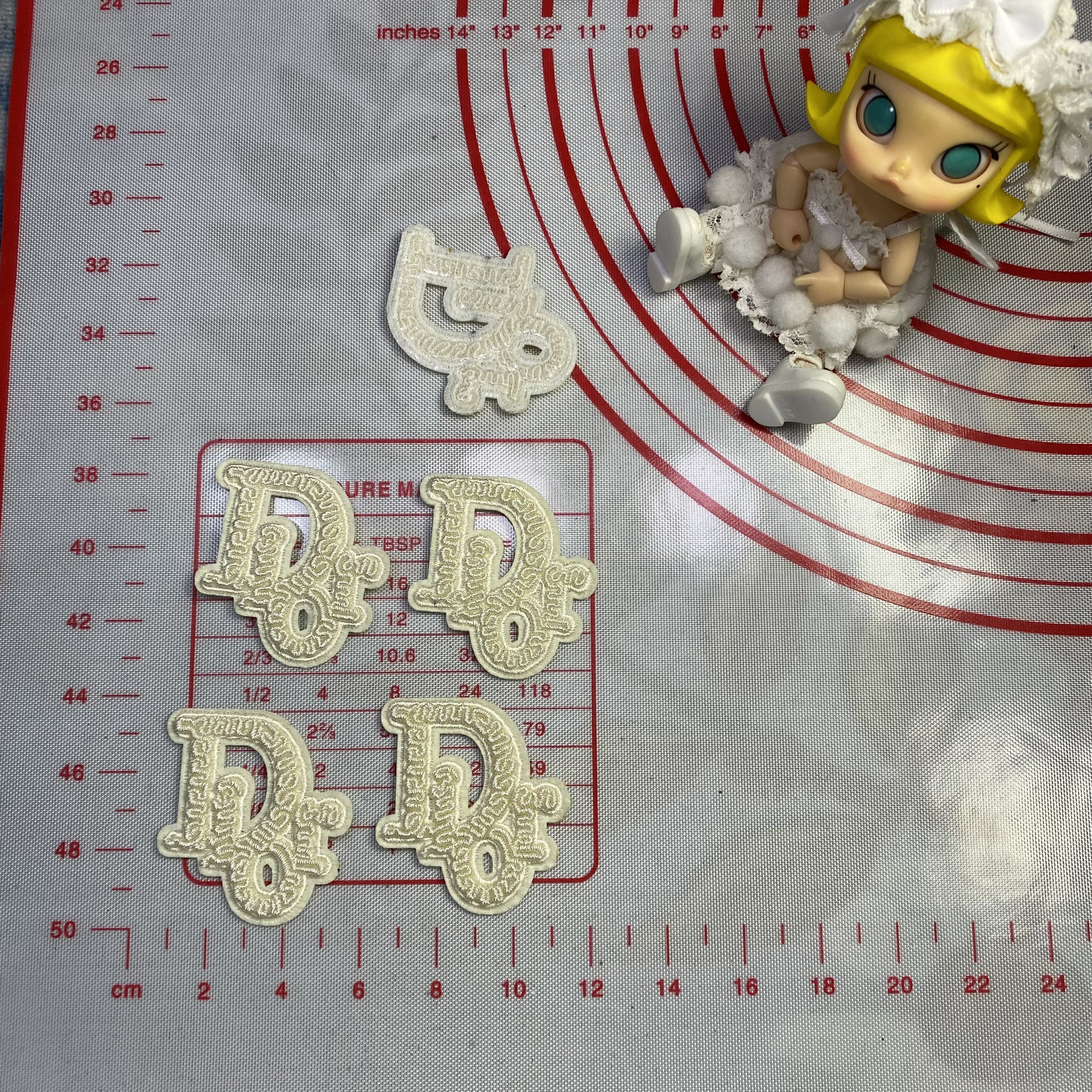 Medium/ Small (Iron-on) D Letters Patches        