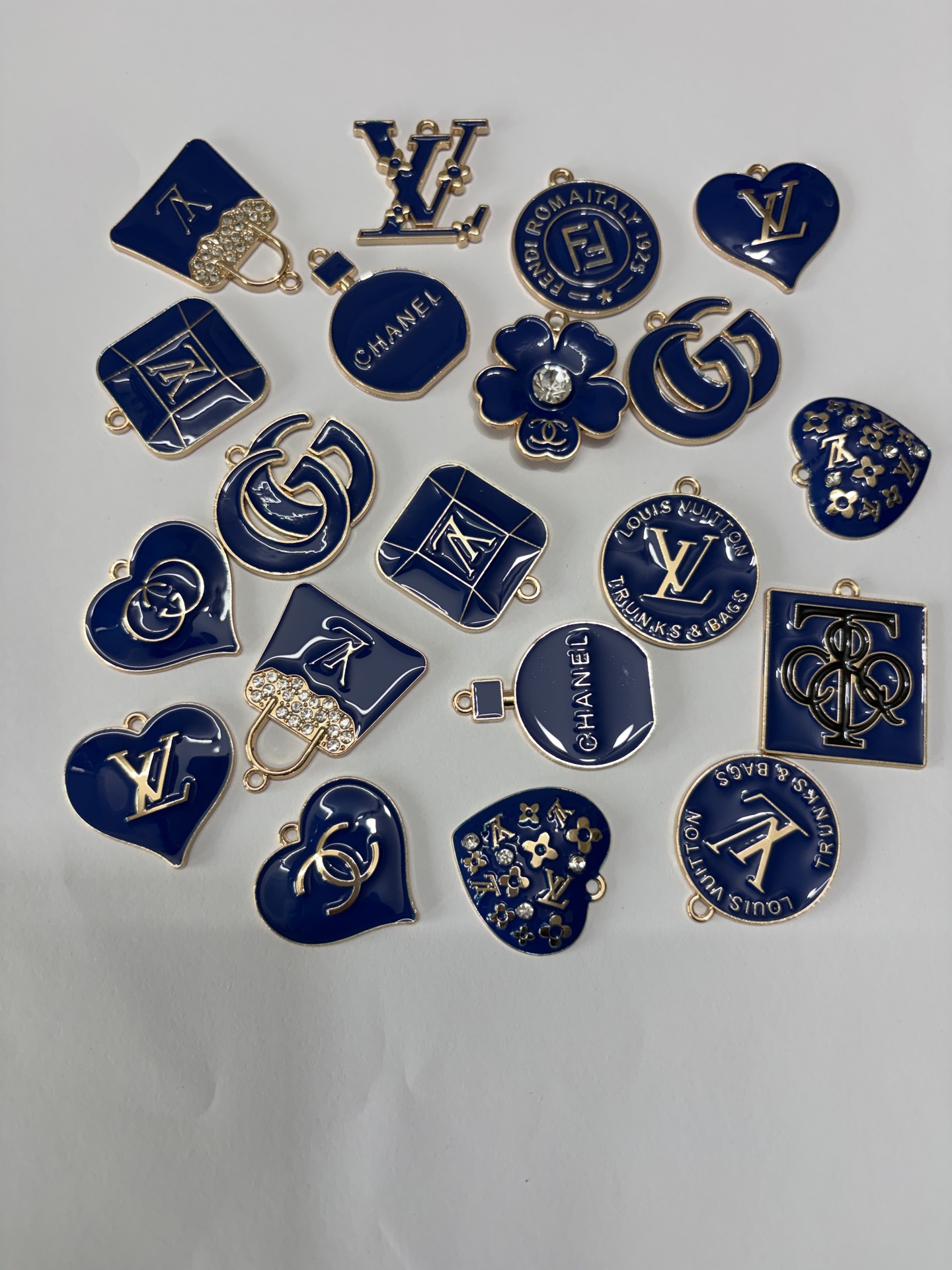 Random Mixed Designer Brand Charms/20Pcs Set