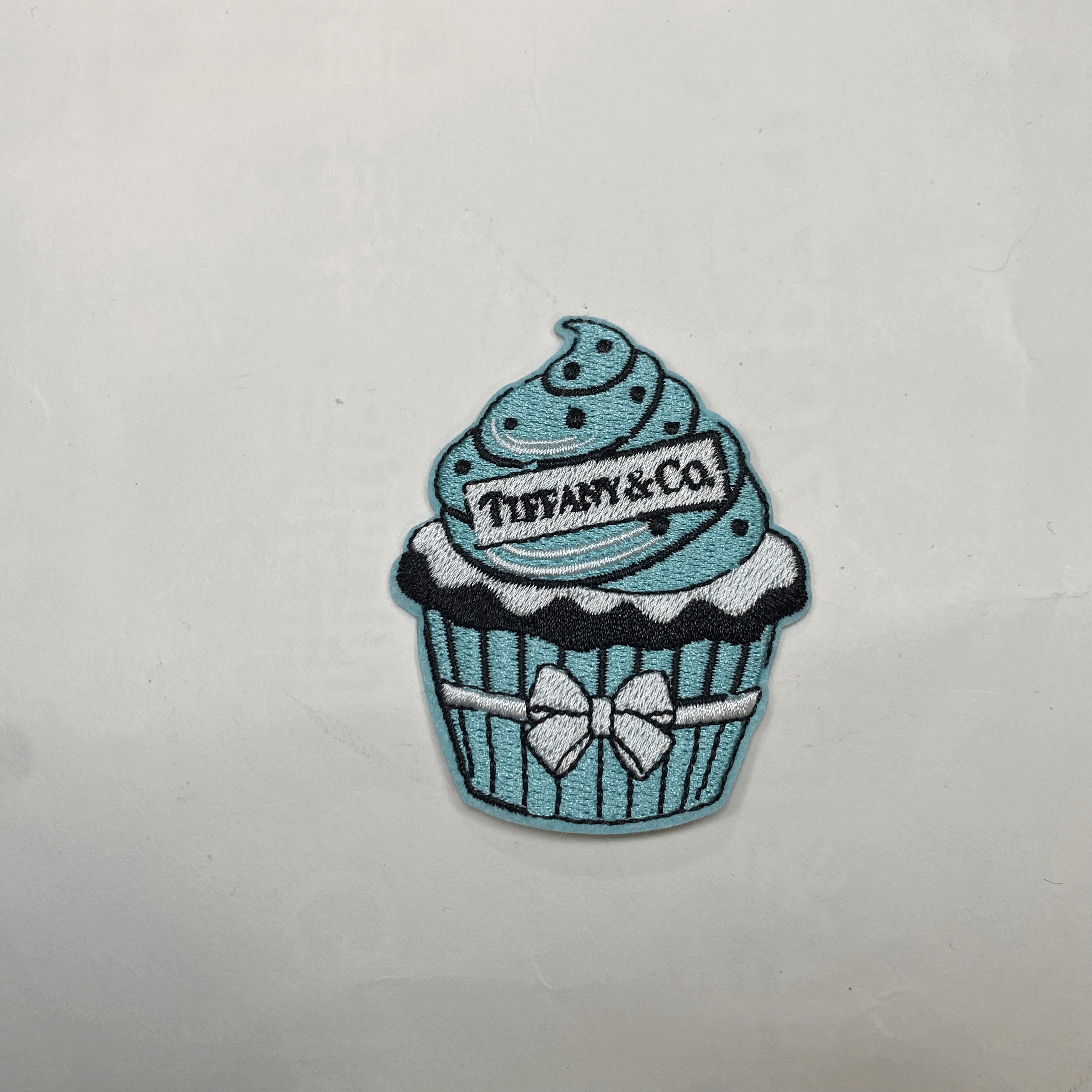 Small and small (ironed) Tiffany patch