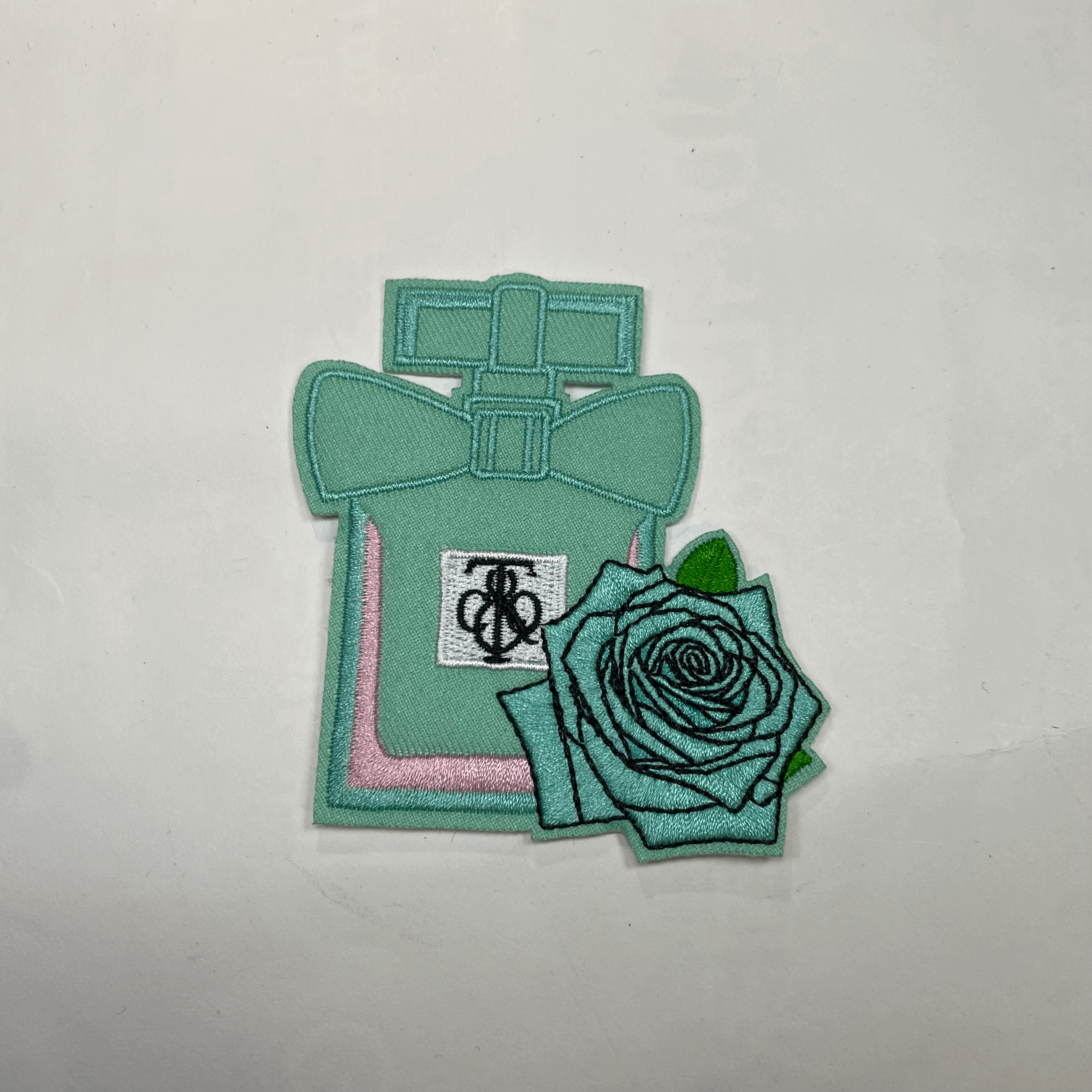 Small and small (ironed) Tiffany patch