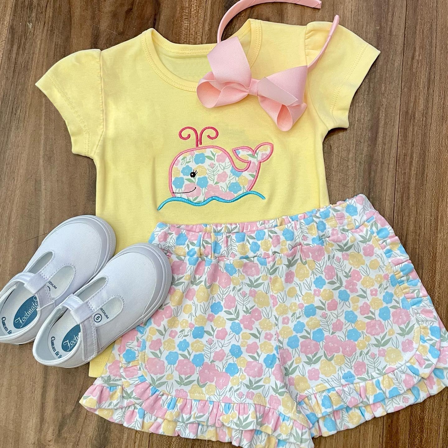 GSSO0765 RTS baby girl clothes embroidery flower whale toddler girl summer outfits 1