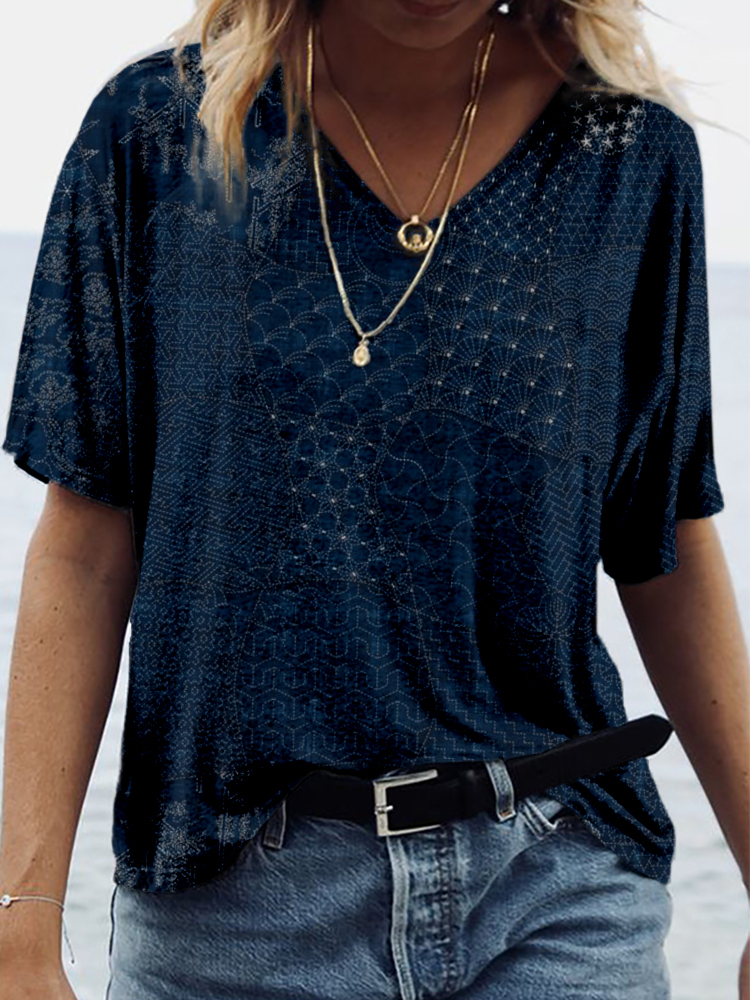 Japanese Traditional Sashiko Art V Neck Comfy T Shirt-Datalatt