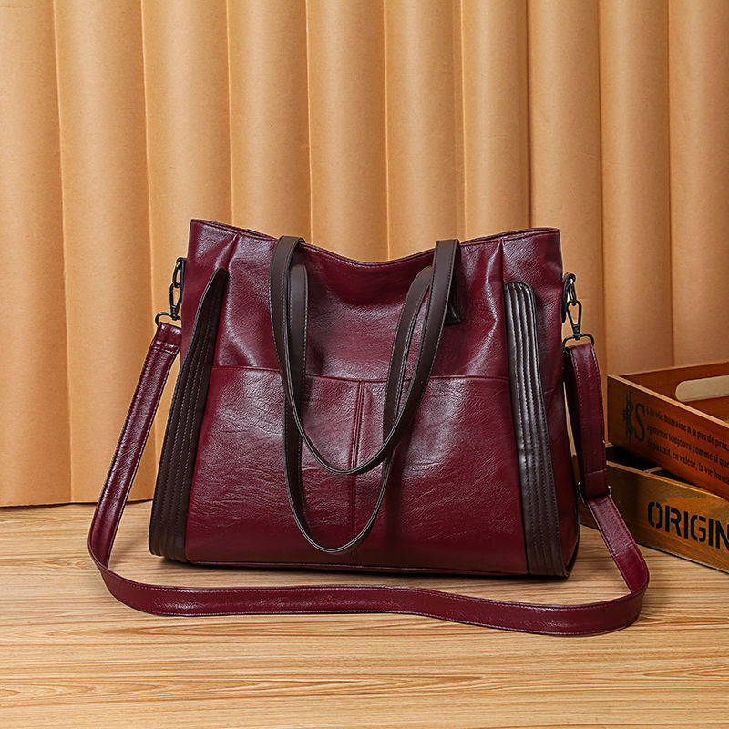 Francia csúcskategóriás puha bőrtáska