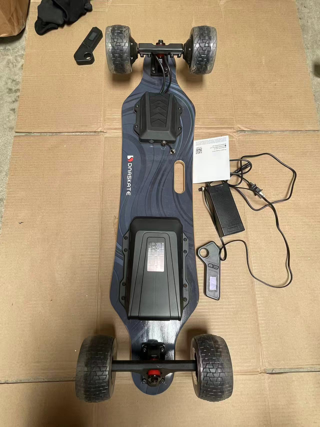 Second-hand, electric skateboard V20 CLOUDWHEEL  120mm
