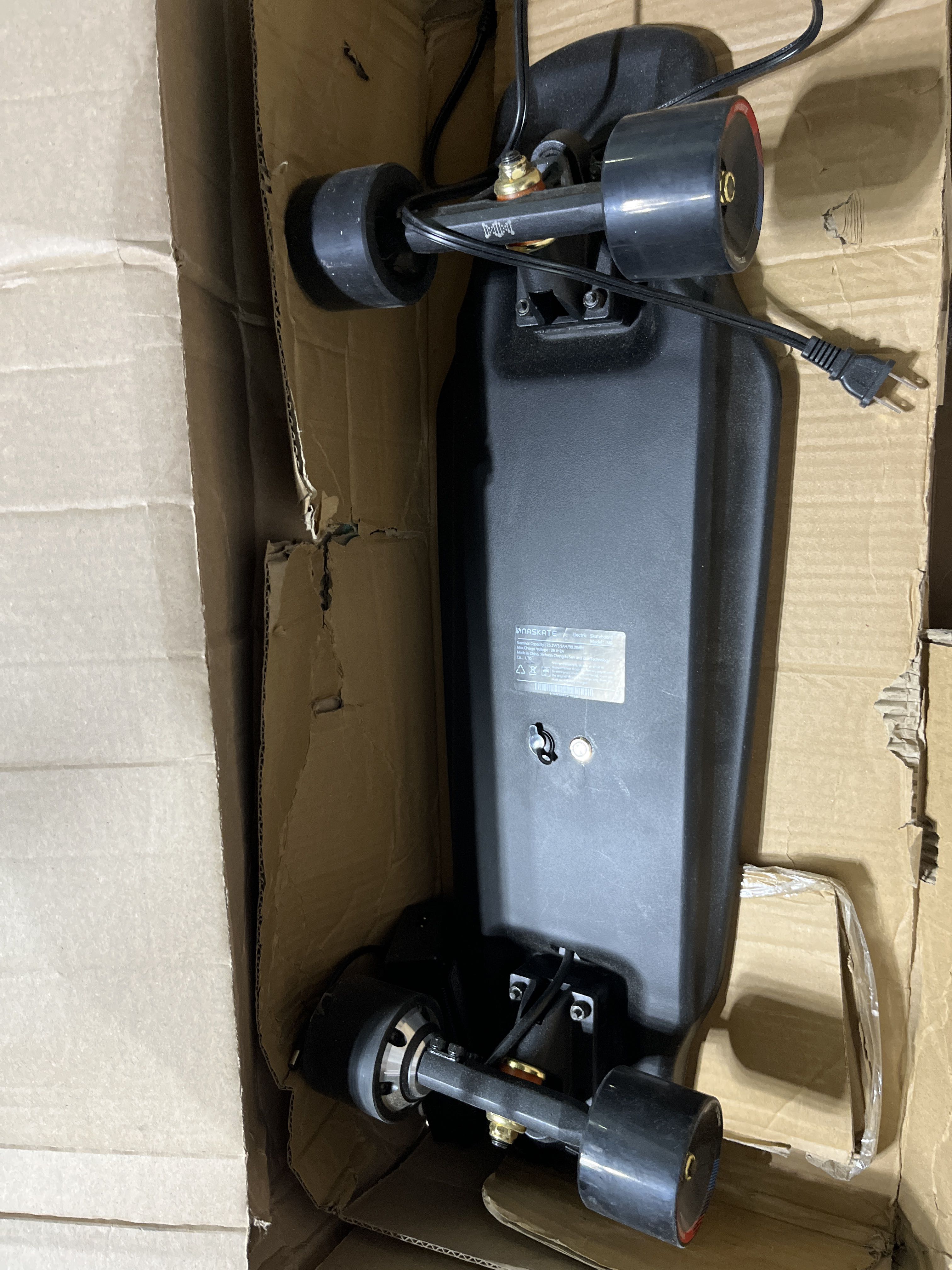  Second-hand Goods of M8