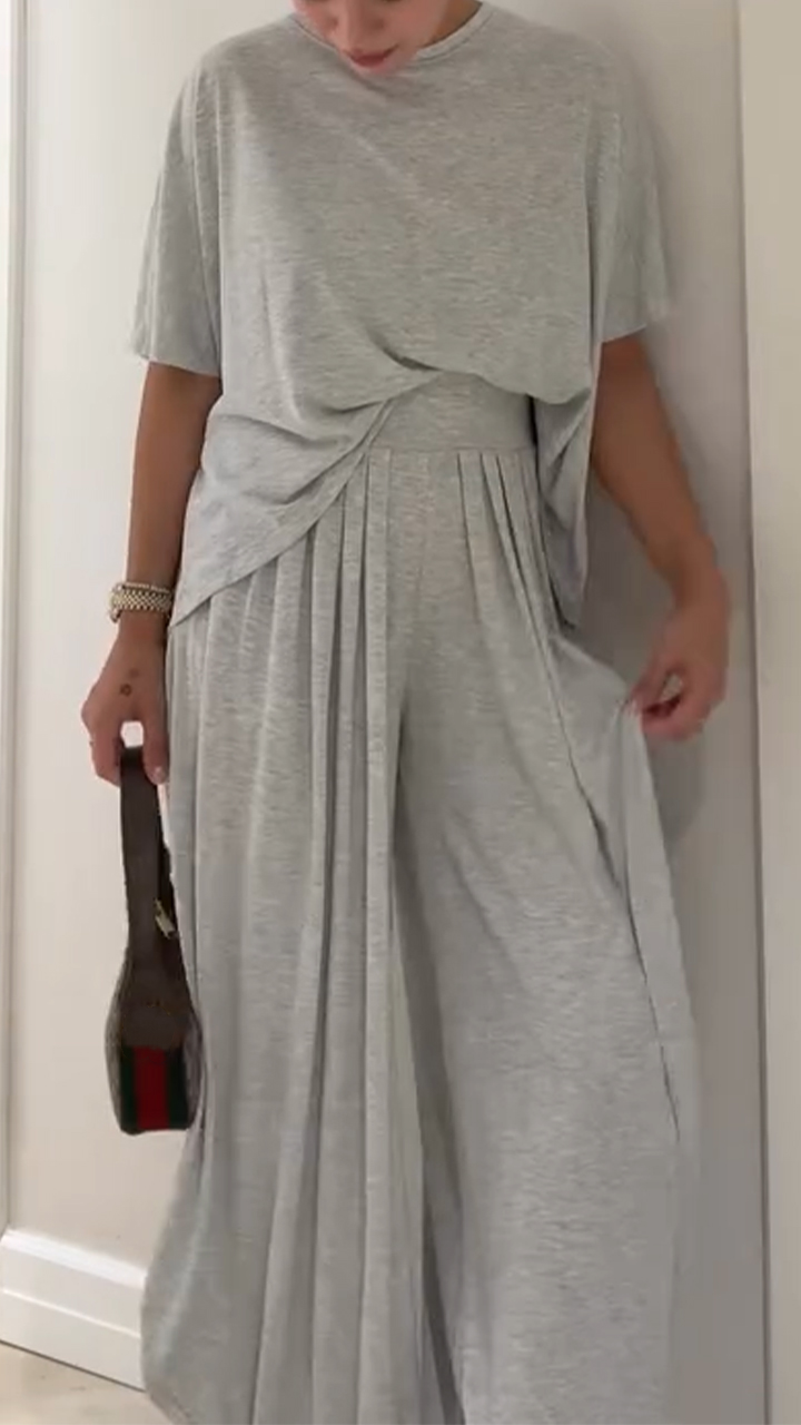 Women's Round Neck Top + Pants Solid Color Loose Casual Suit