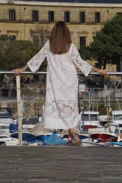 Lace V-neck Loose Maxi Dress