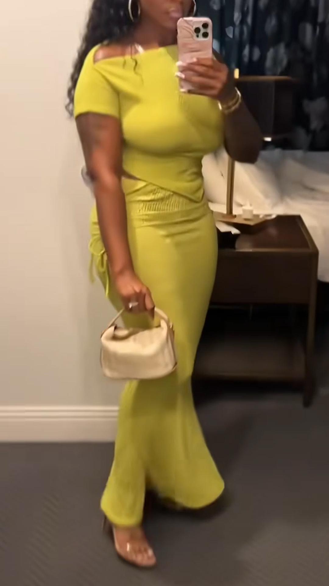 Ladies' Slanted Collar Solid Color Top+skirt with A Casual Temperament Suit