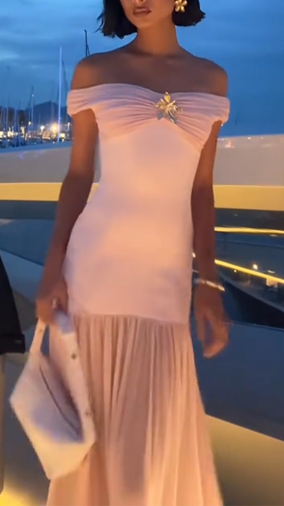 Ladies' One-piece Collar with Solid Color and Elegant Temperament Evening Dress