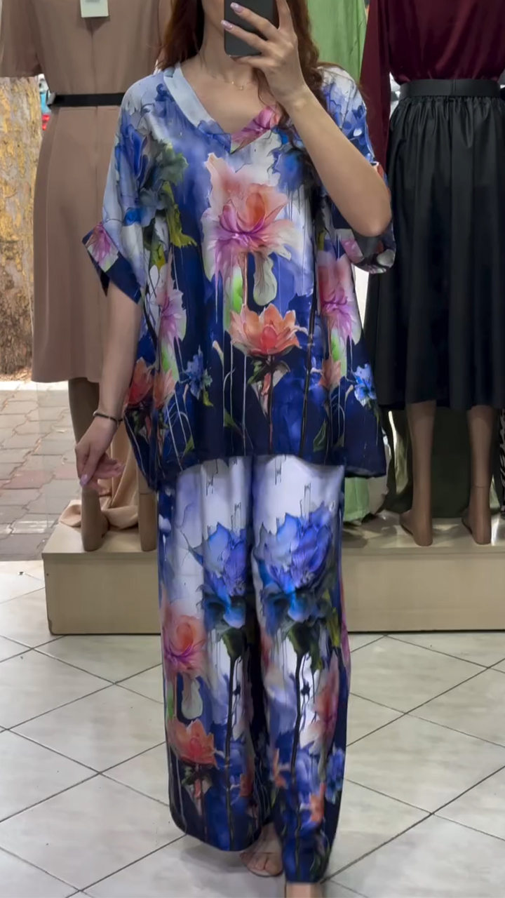 Ladies' V-neck Painted Printed Top + Pants Loose Casual Suit