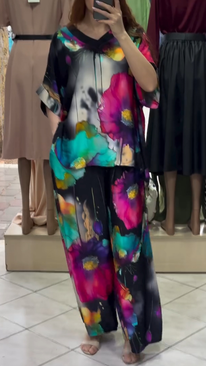 Ladies' V-neck Printed Top + Pants Loose Casual Suit