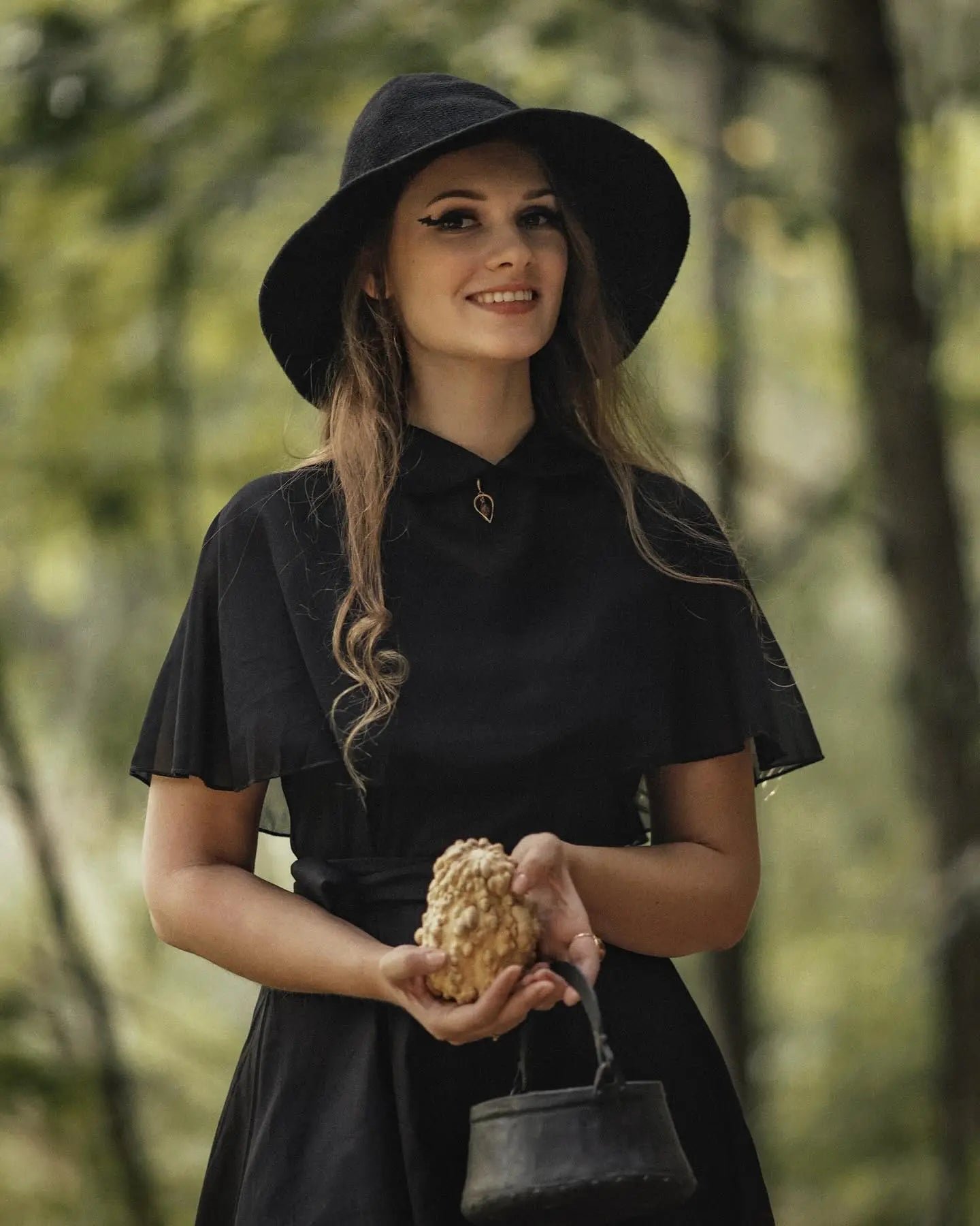 🔥👻Women Gothic Knitting Black Wizard Hat