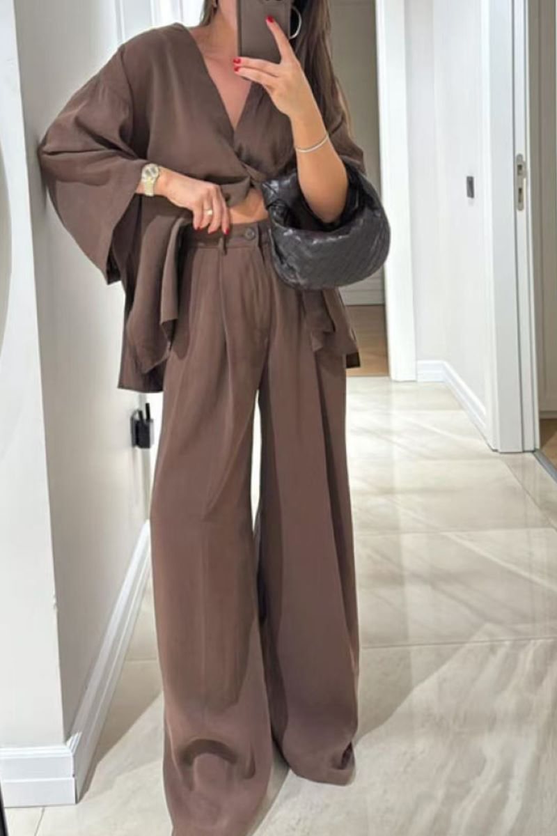 Women's V-neck button cotton and linen casual suit