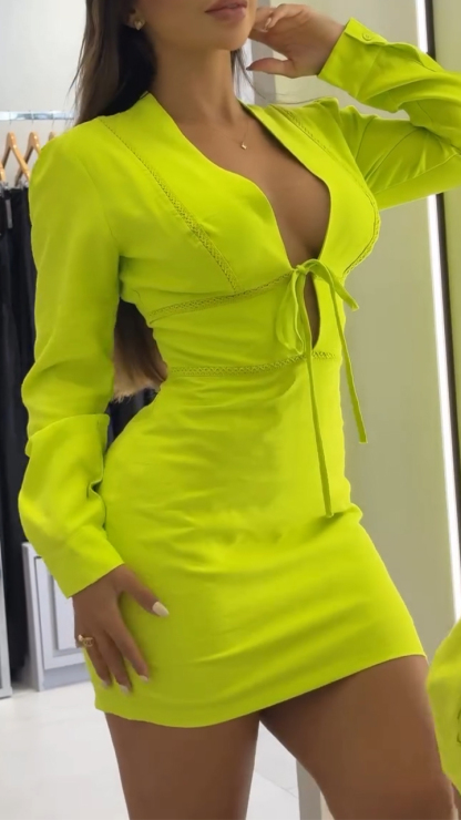 Ladies' V-neck Slim Fit Hip Hugging Temperament Dress