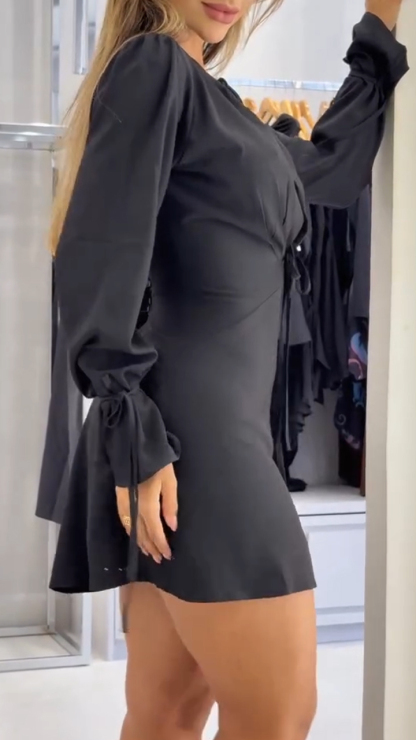 Ladies' Round Neck Tied Hollow Temperament Dress