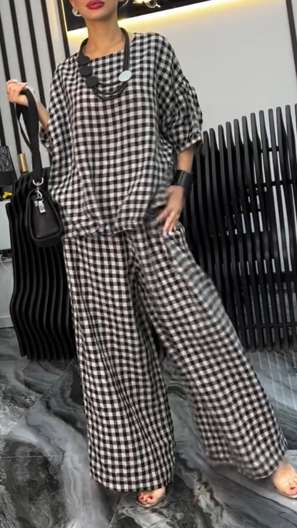 Ladies Round Neck Plaid Casual Suit