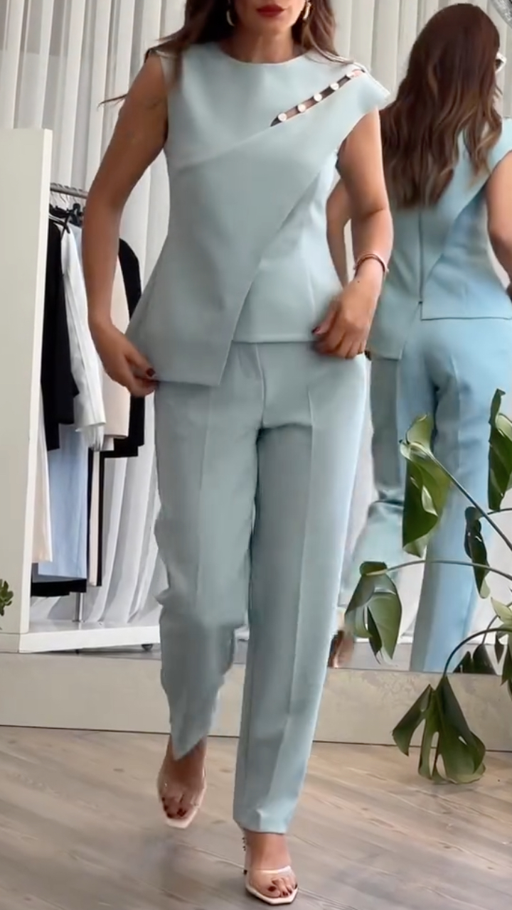 Light Blue Tailored 2‐Piece Set