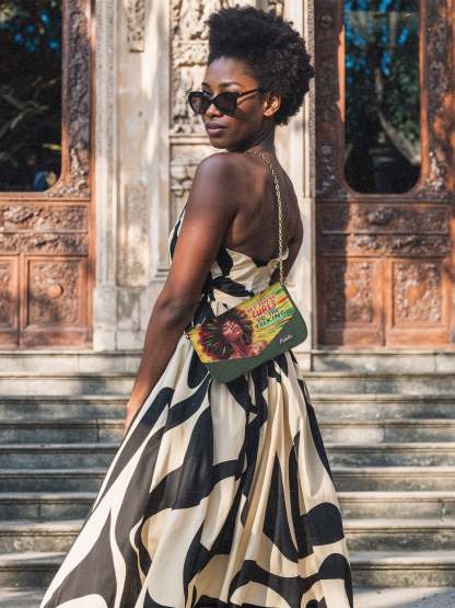 Let These Curls Do The Talking NNRZ22070343PZ Envelope Chain Crossbody Bag