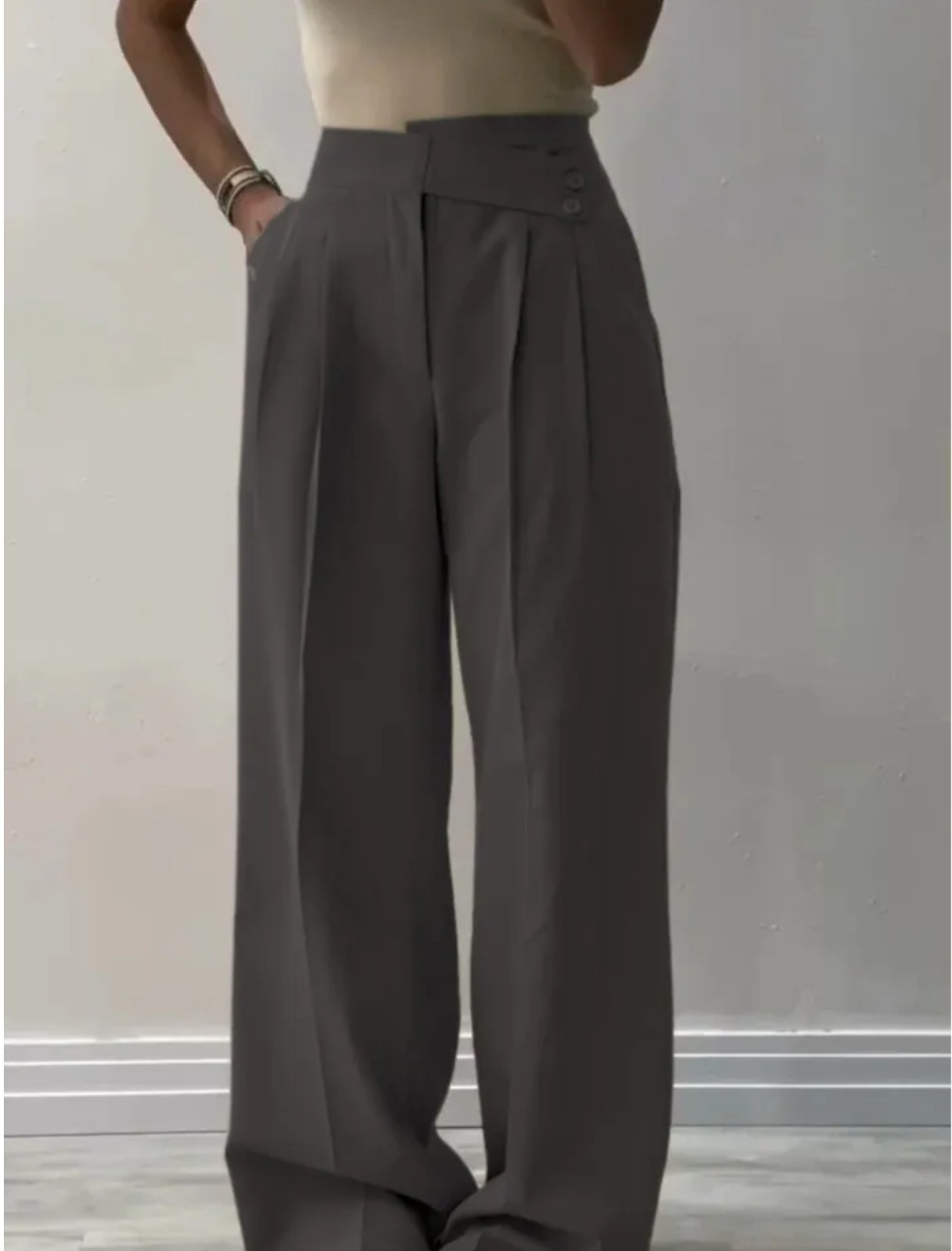 Women's Fashion Solid Color Irregular Waist Wide Leg Pants