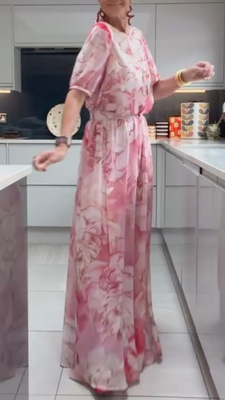 Women's Round Neck Floral Elegant Suit