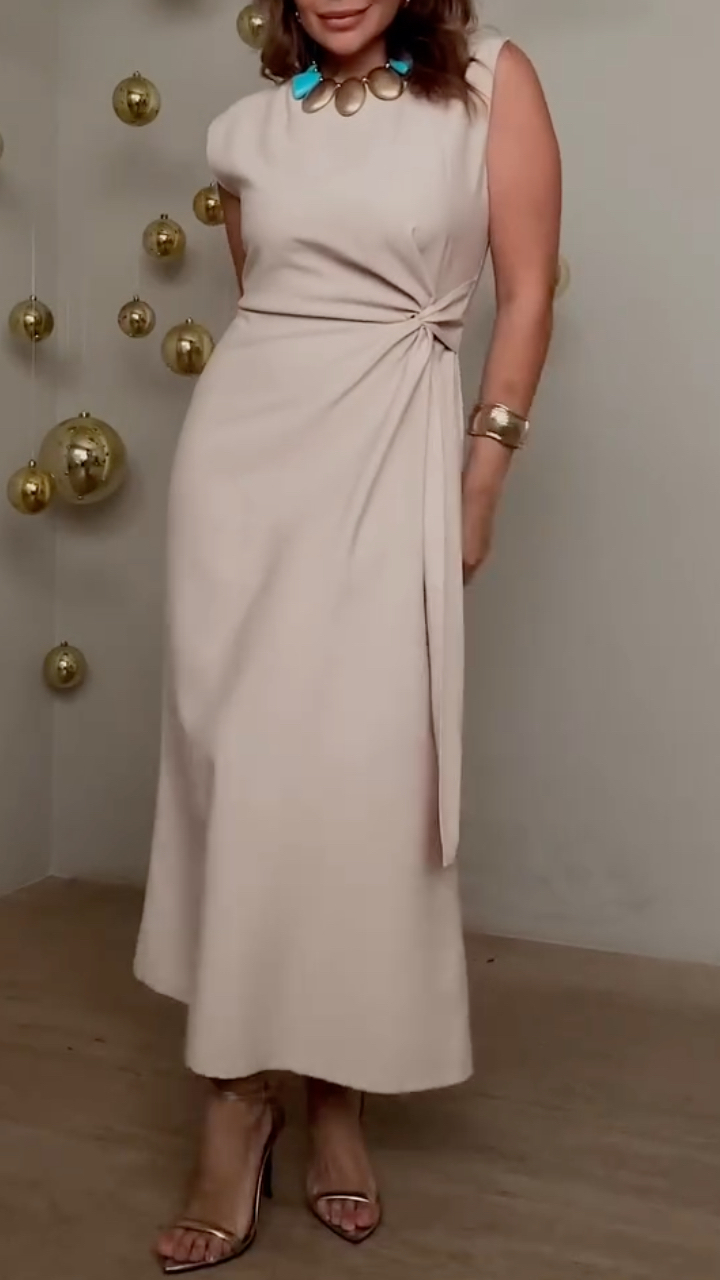 Women's Round Neck Fitted Waist Elegant Dress