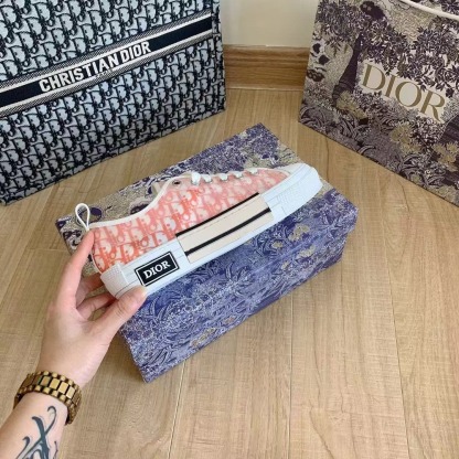 B23 Low-Top Sneaker Orange Oblique Canvas